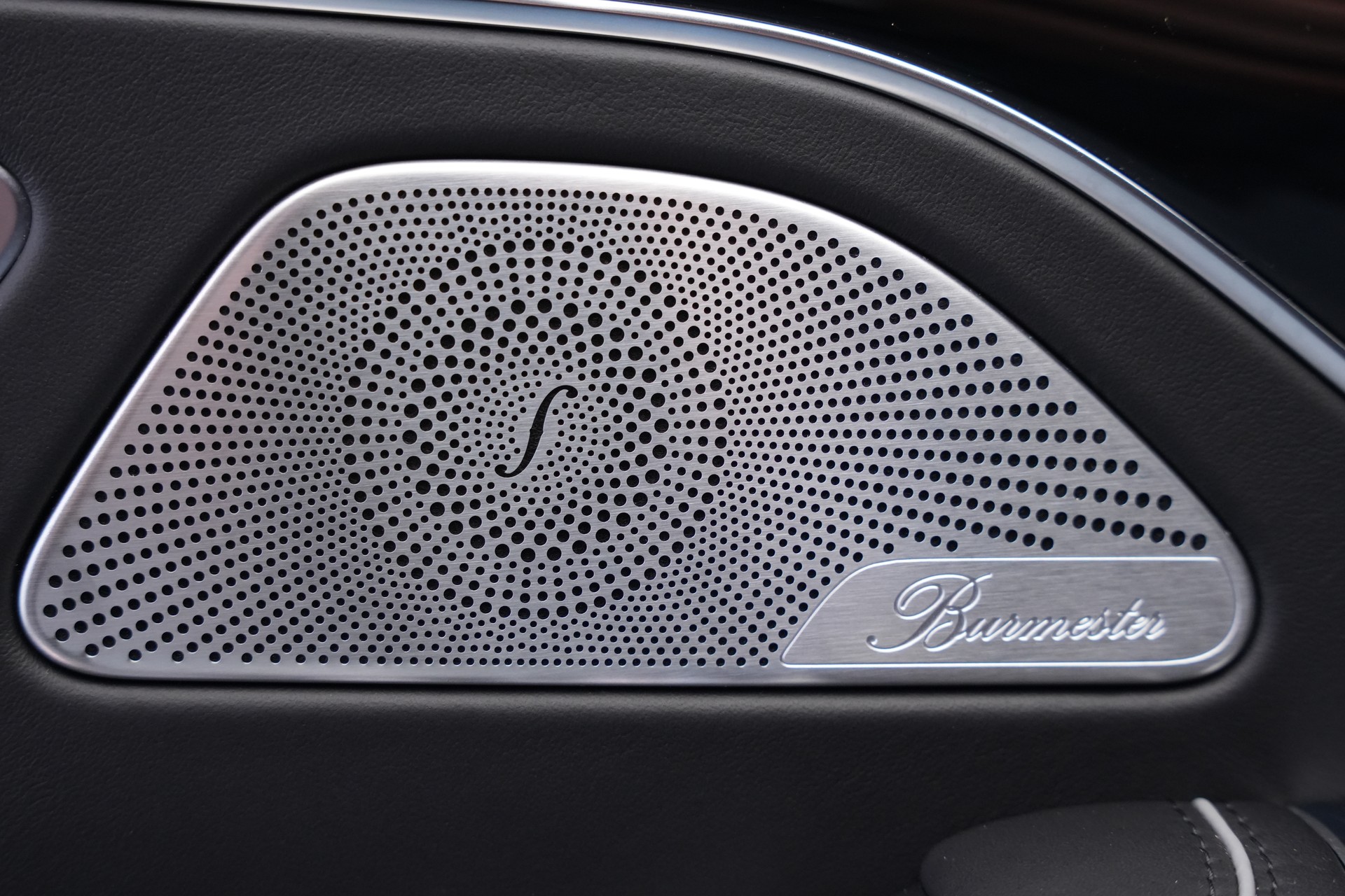 MERCEDES-BENZ S 63 AMG Coupé 4Matic Speedshift MCT *Keramik* *Burmester* *Standheizung*-image-25