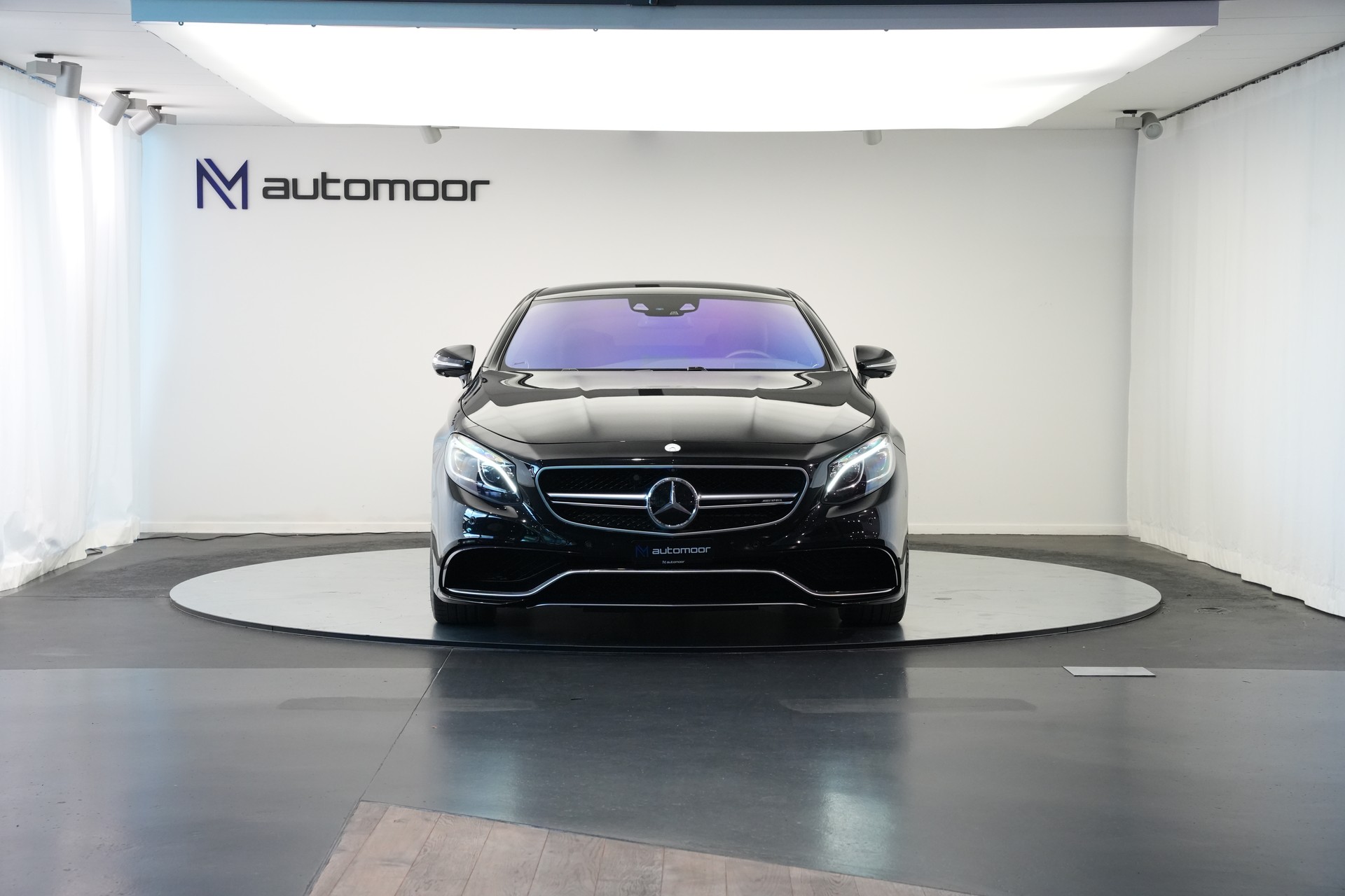 MERCEDES-BENZ S 63 AMG Coupé 4Matic Speedshift MCT *Keramik* *Burmester* *Standheizung*-showroom-element-1
