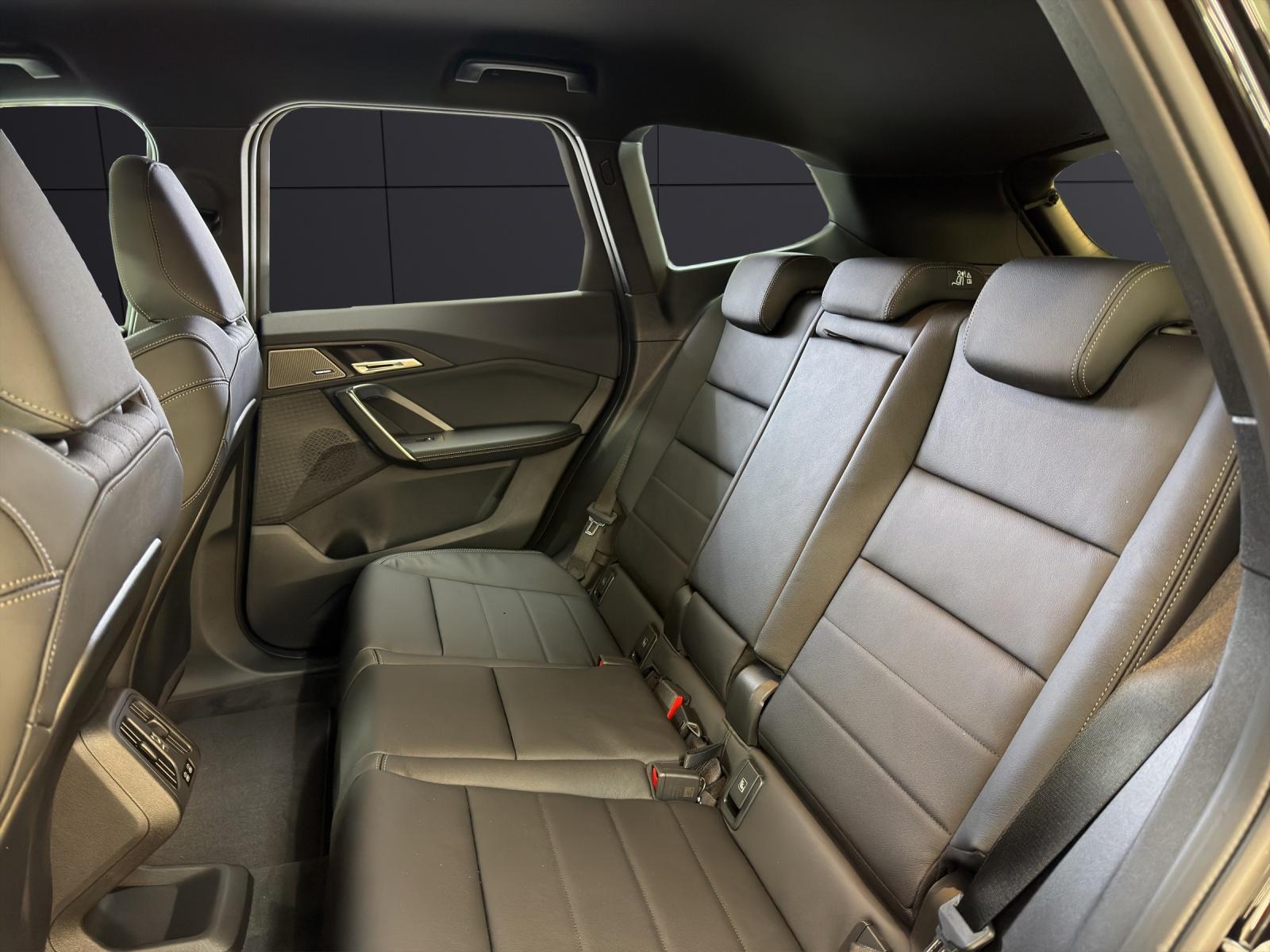 BMW X1 U11 30e xDrive paddles-image-11