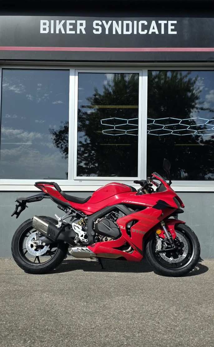 QJ SRK 800 RR-image-0