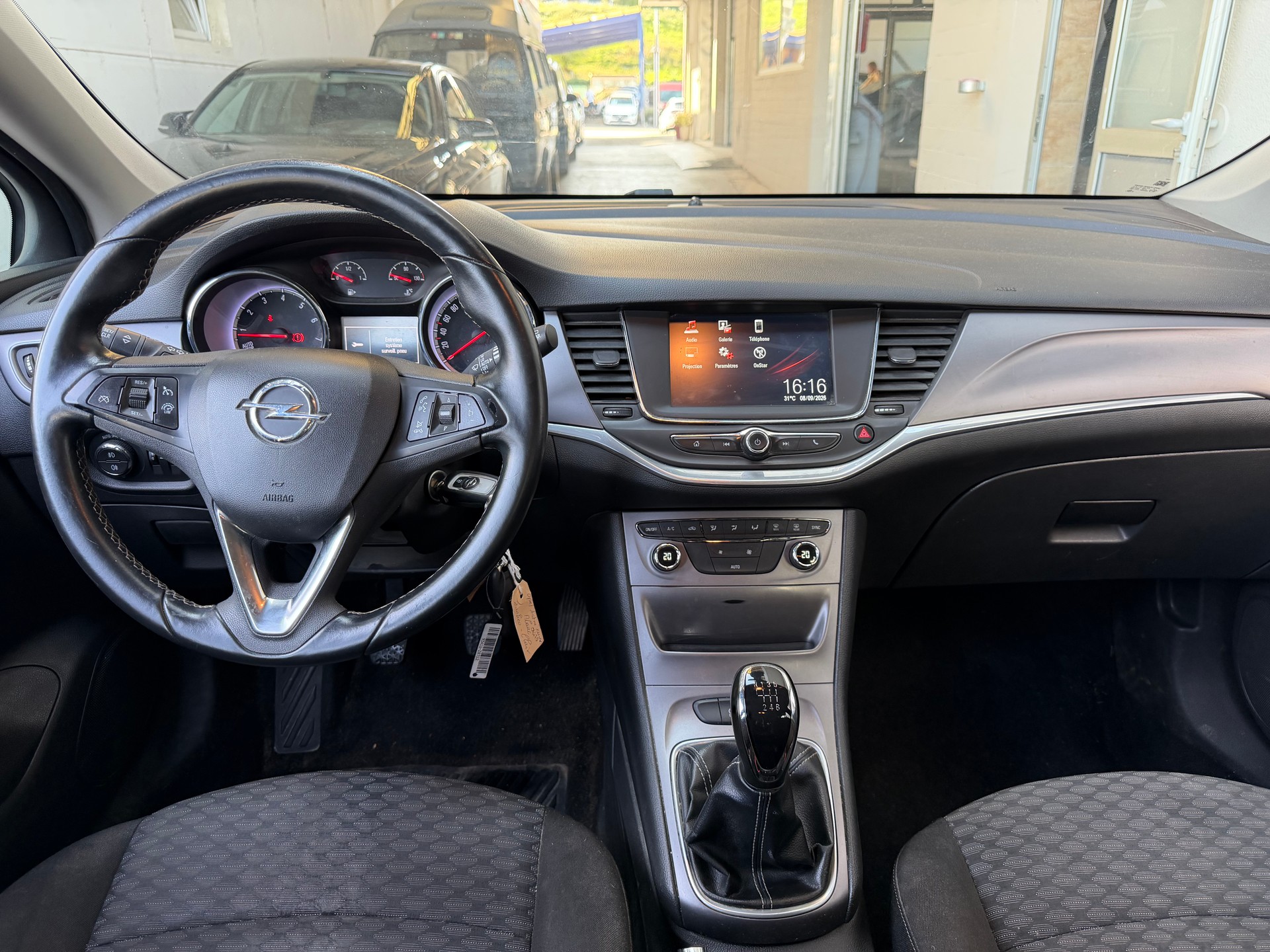 OPEL Astra Sports Tourer 1.4i Turbo Enjoy-image-5