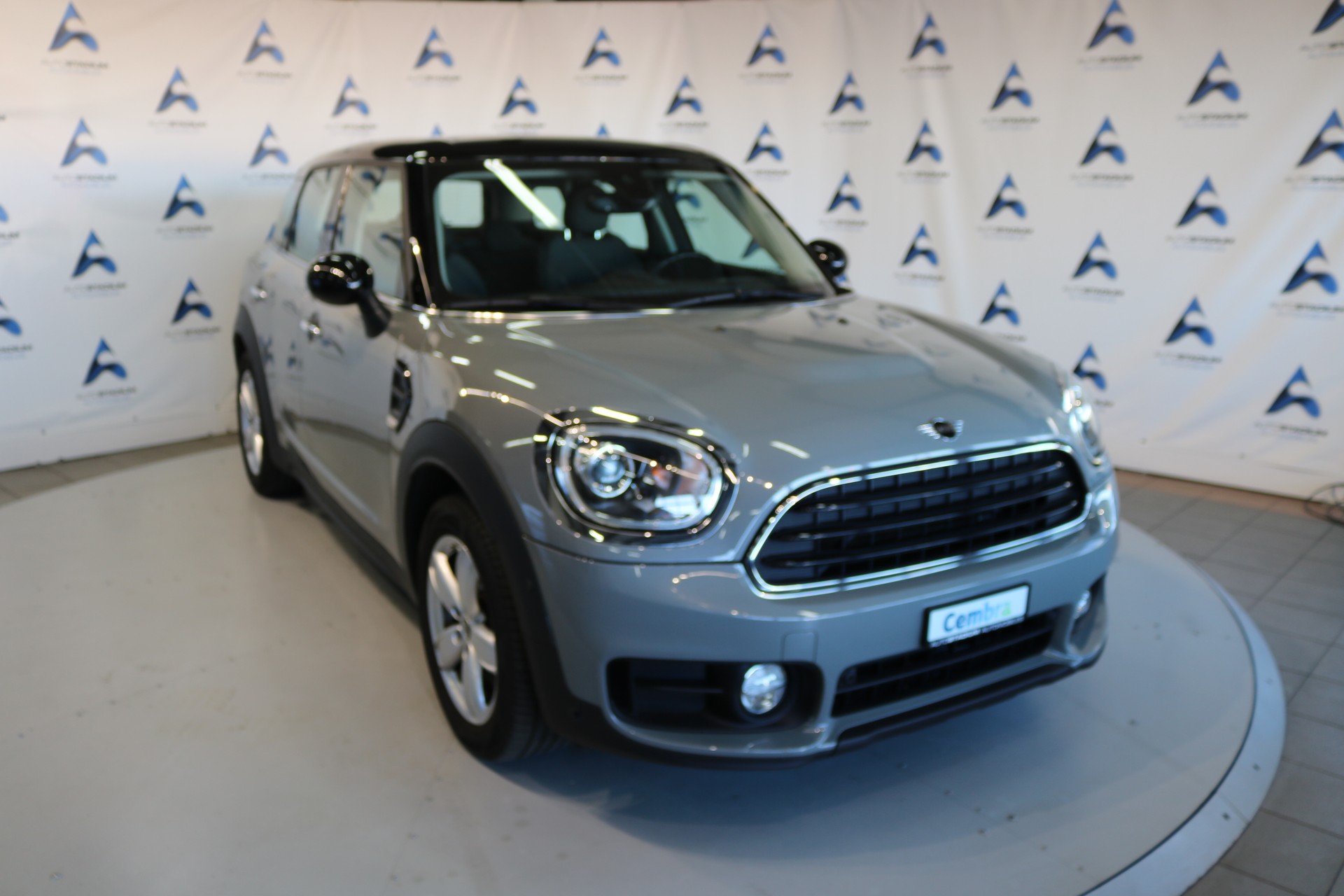 MINI Countryman Cooper ALL4-showroom-element-2