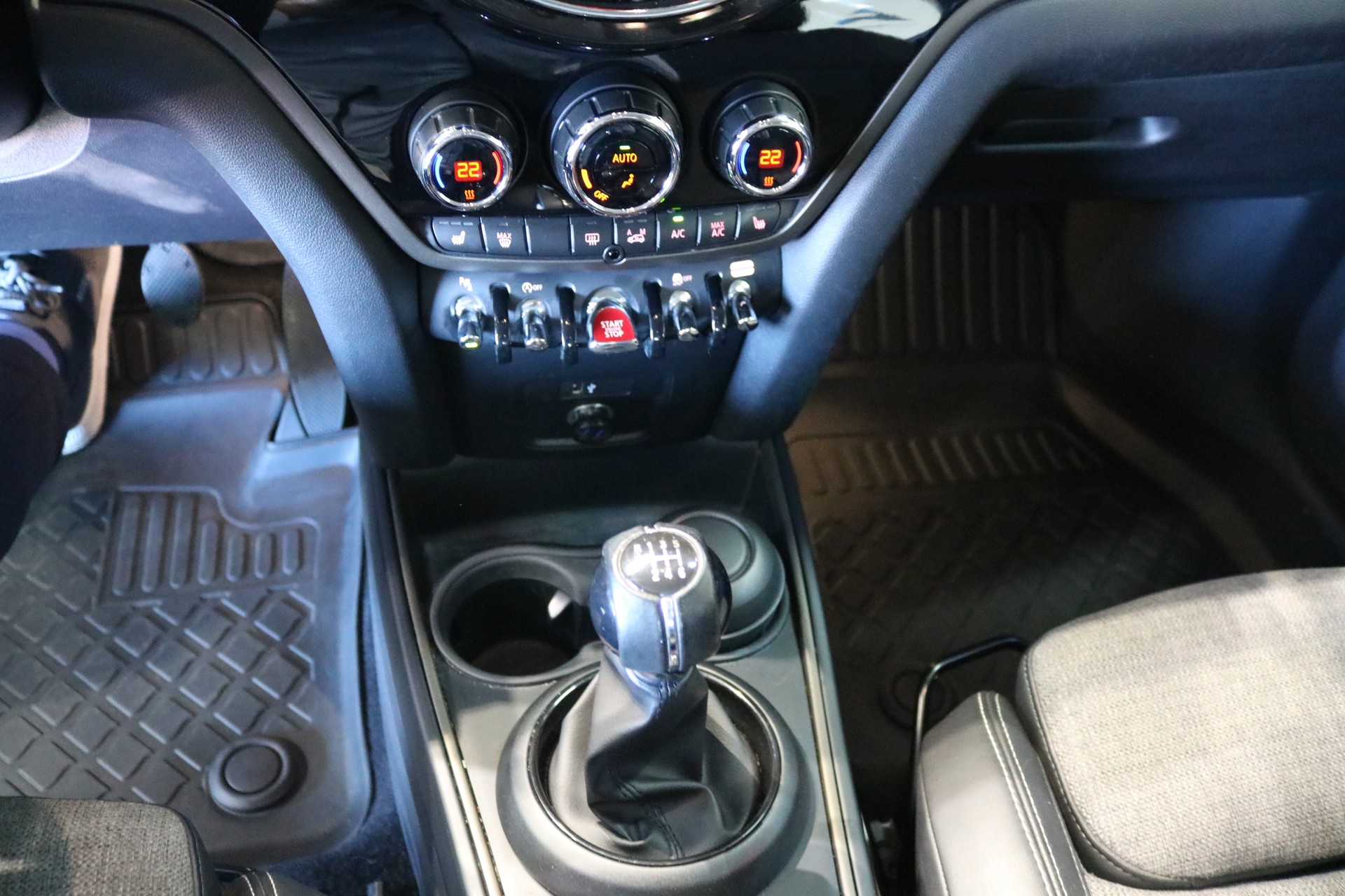 MINI Countryman Cooper ALL4-image-55