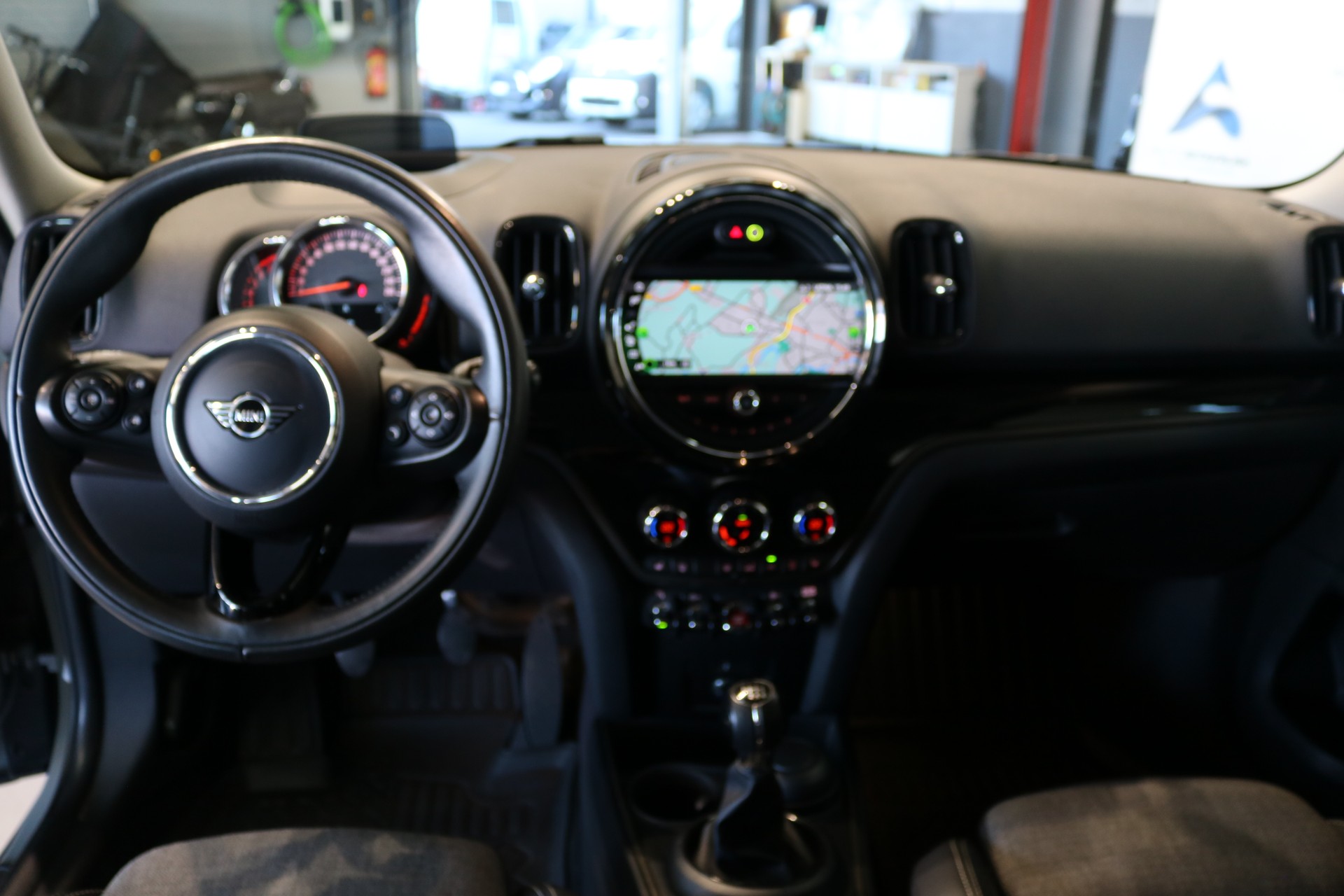 MINI Countryman Cooper ALL4-image-57