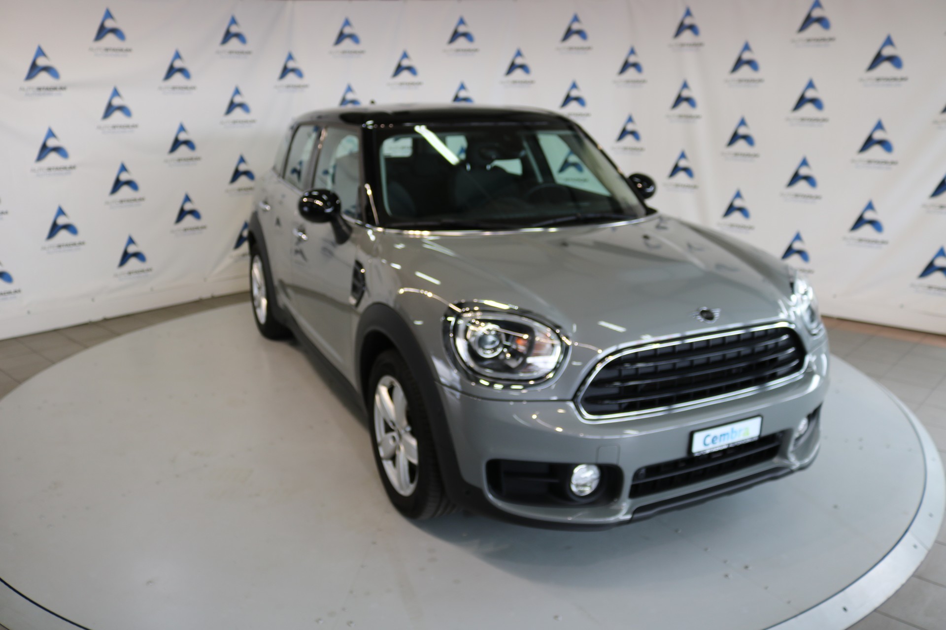 MINI Countryman Cooper ALL4-showroom-element-1