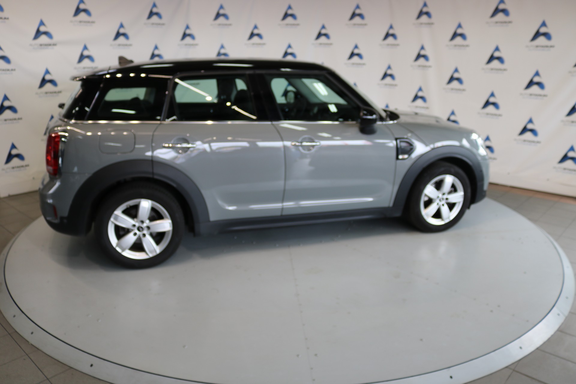 MINI Countryman Cooper ALL4-image-19