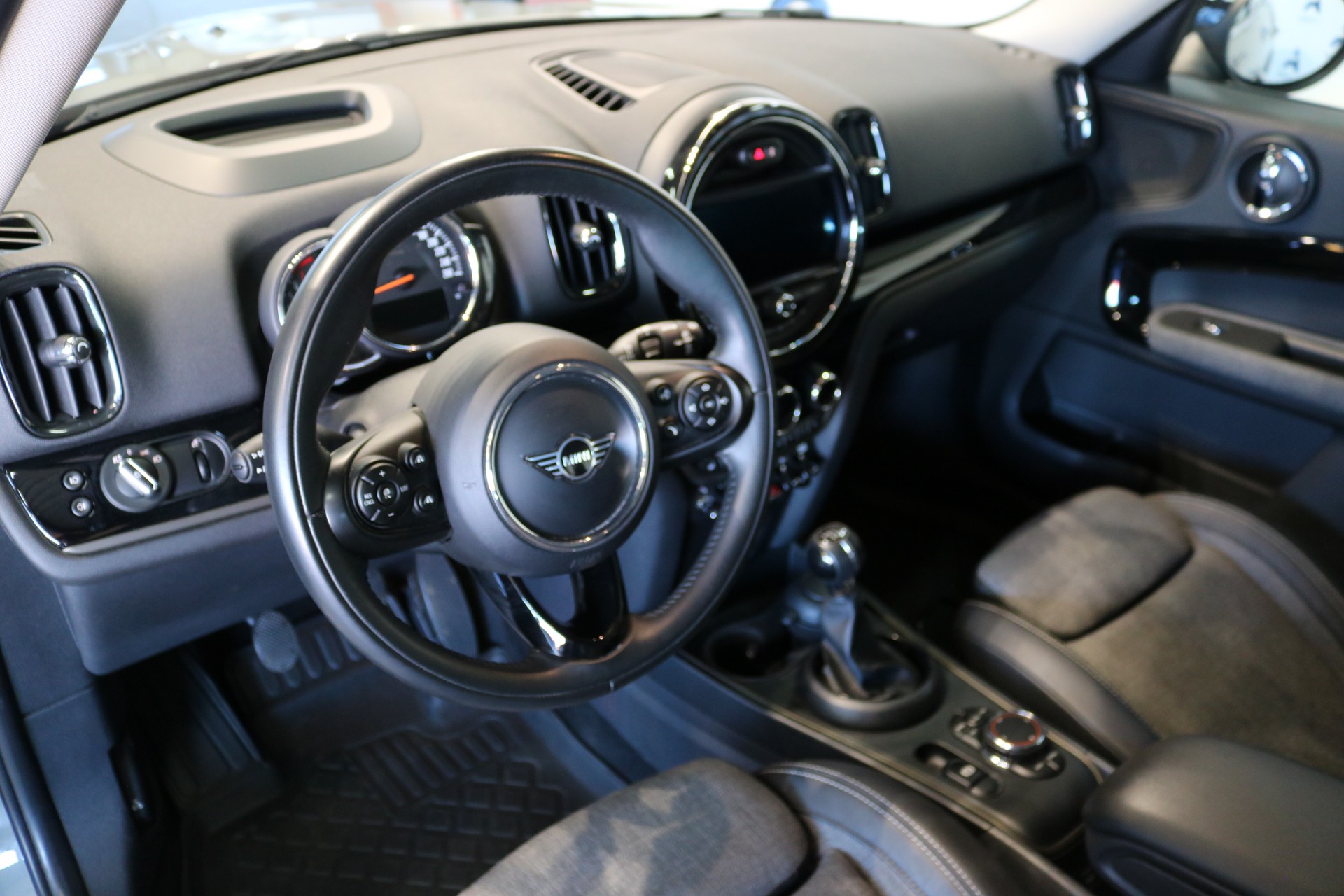 MINI Countryman Cooper ALL4-image-52