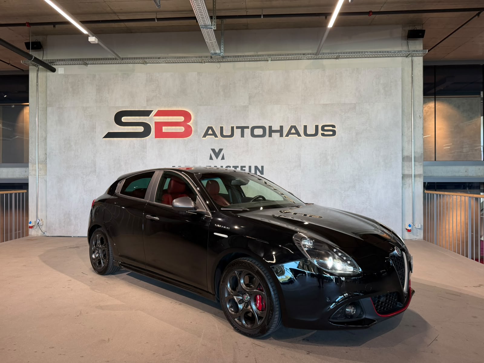 ALFA ROMEO Giulietta 1750 TBi Veloce TCT-showroom-element-2