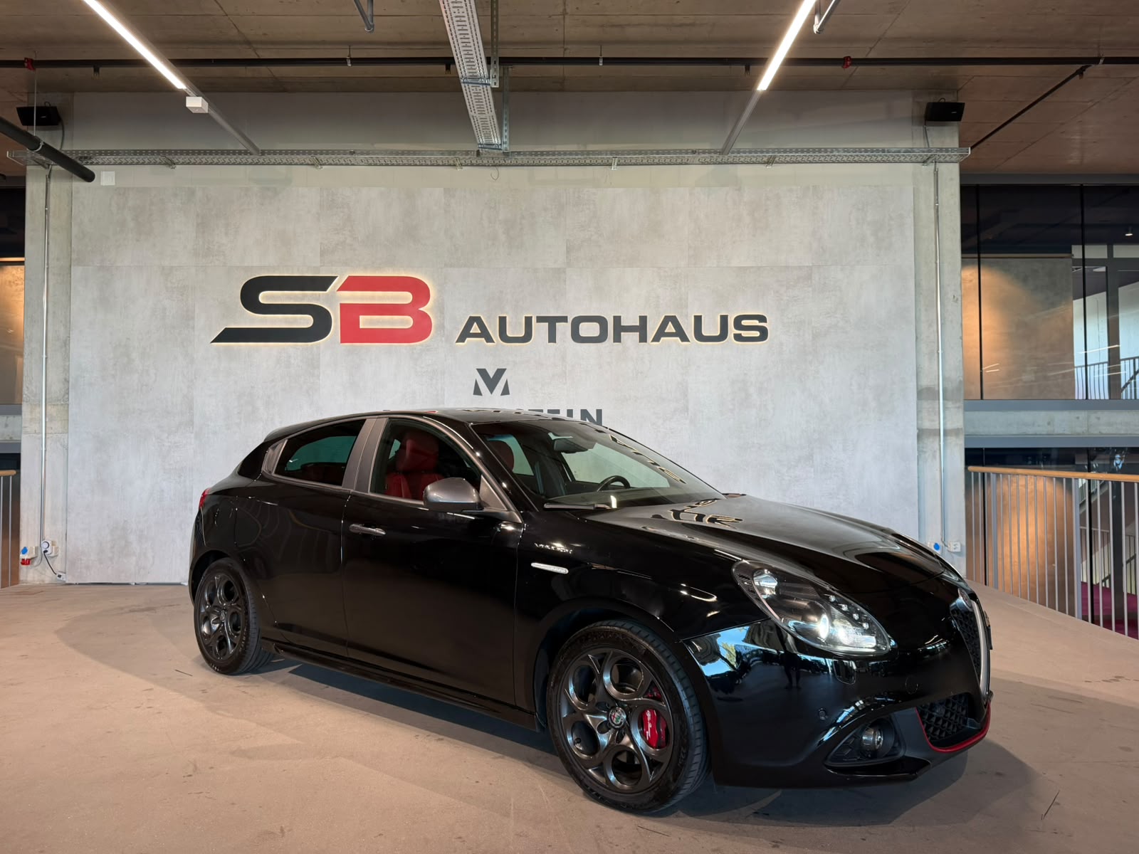 ALFA ROMEO Giulietta 1750 TBi Veloce TCT-showroom-element-1