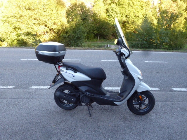 YAMAHA Neo's YN 50 4-T UBS-image-0