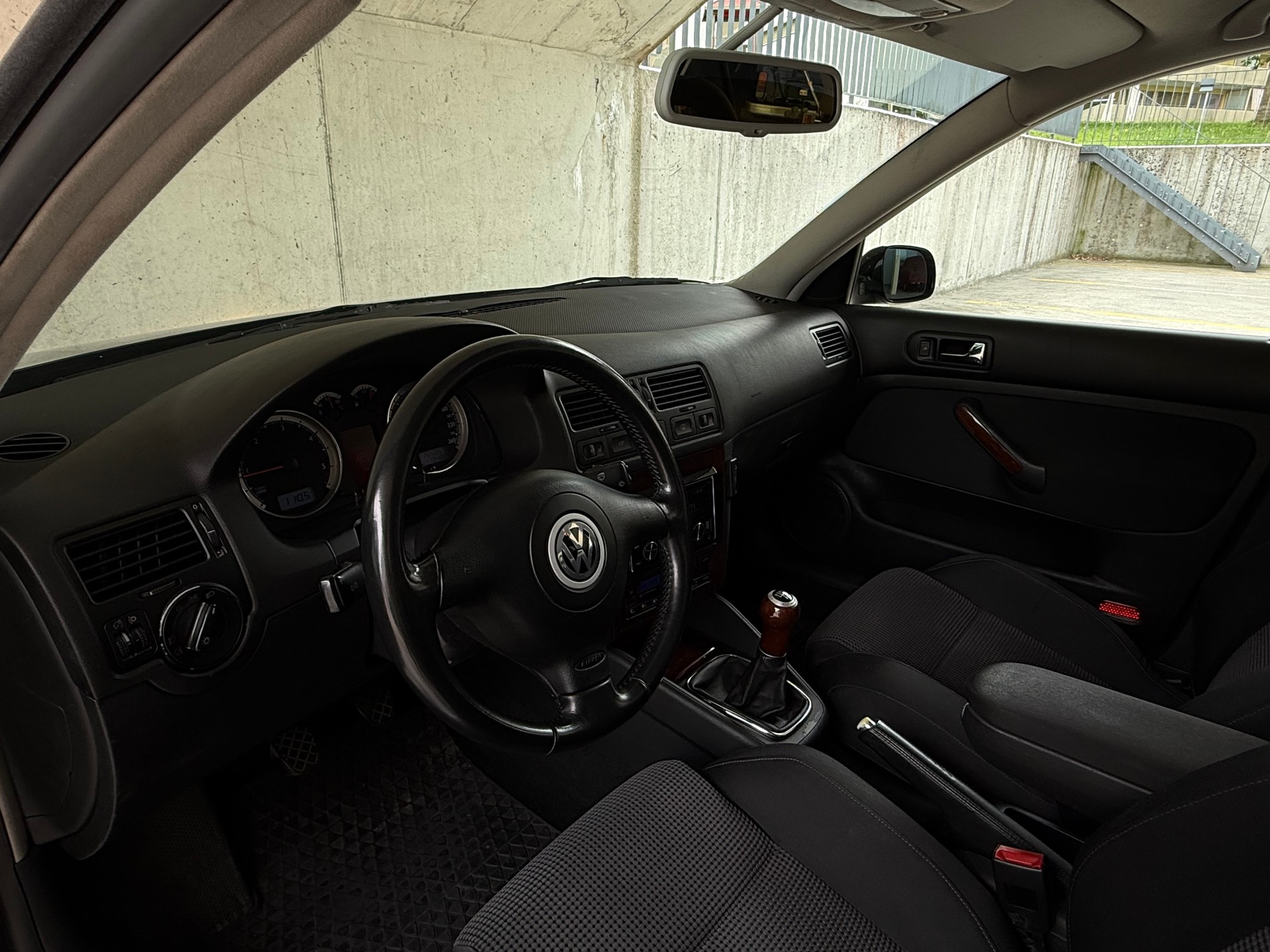 VW 1.9 TDI 150 Highline 4motion-image-4