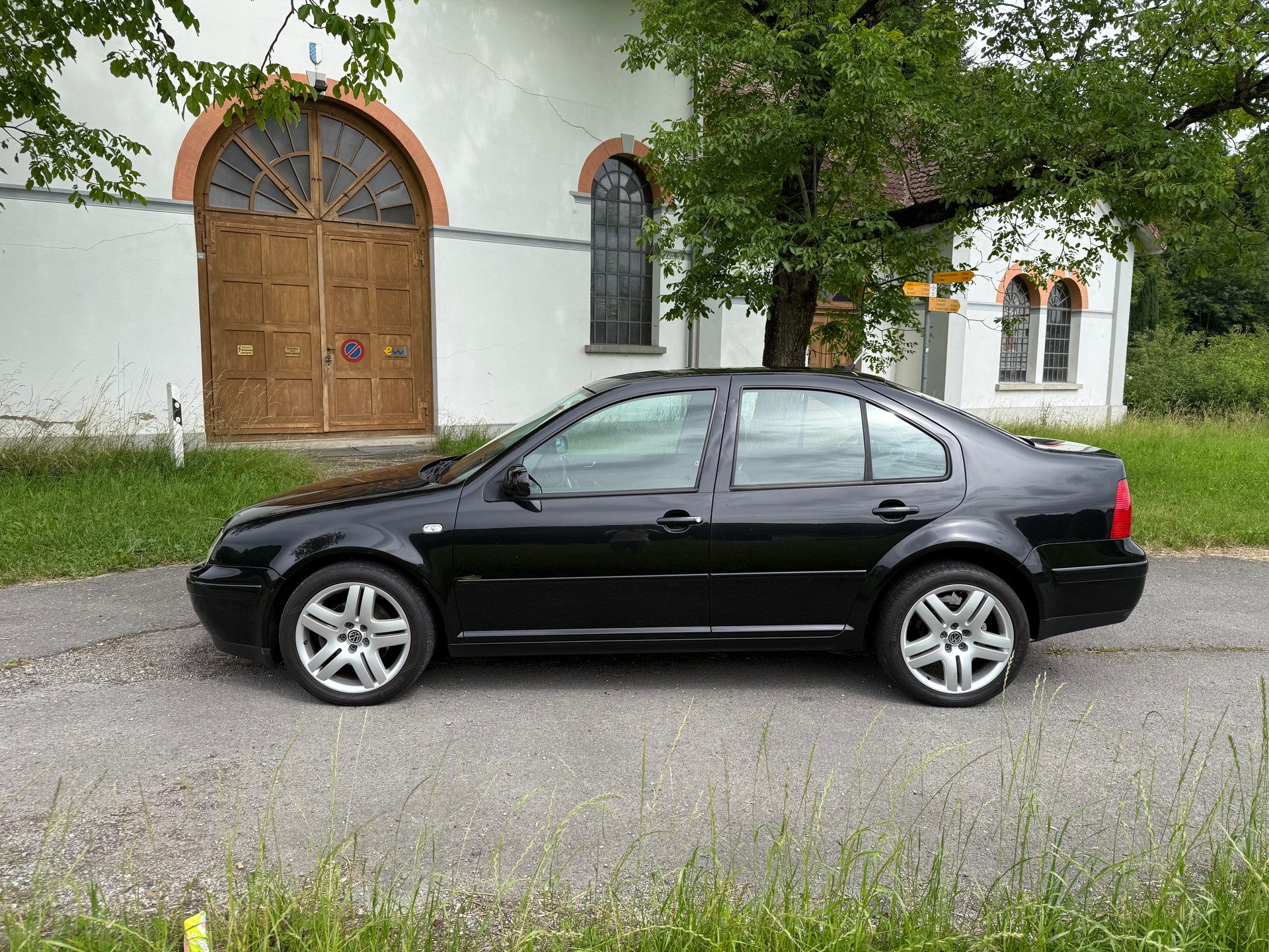 VW 1.9 TDI 150 Highline 4motion-image-1