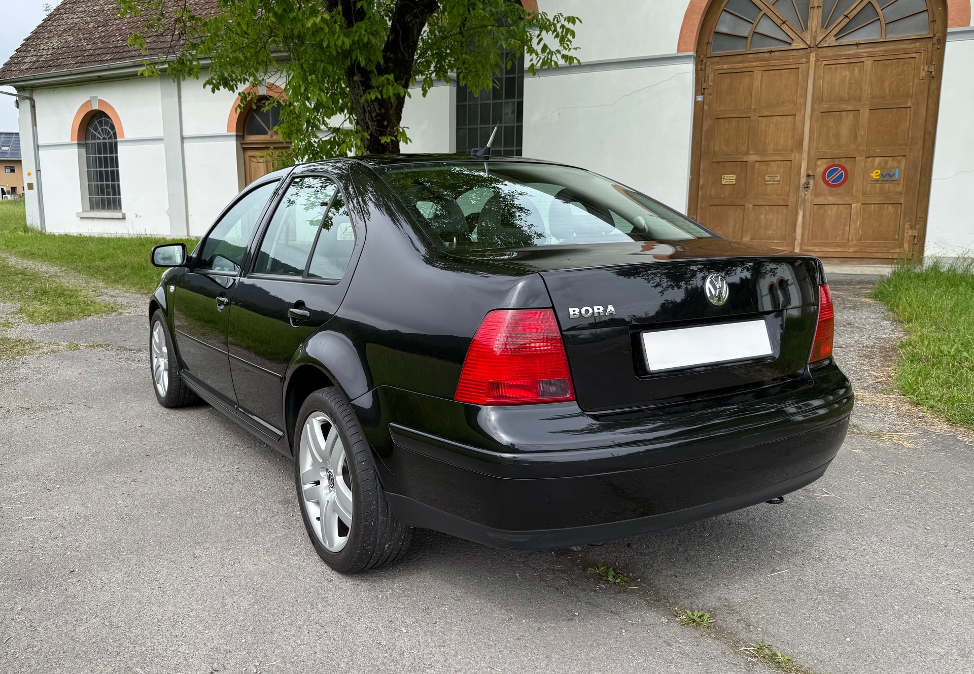 VW 1.9 TDI 150 Highline 4motion-image-12