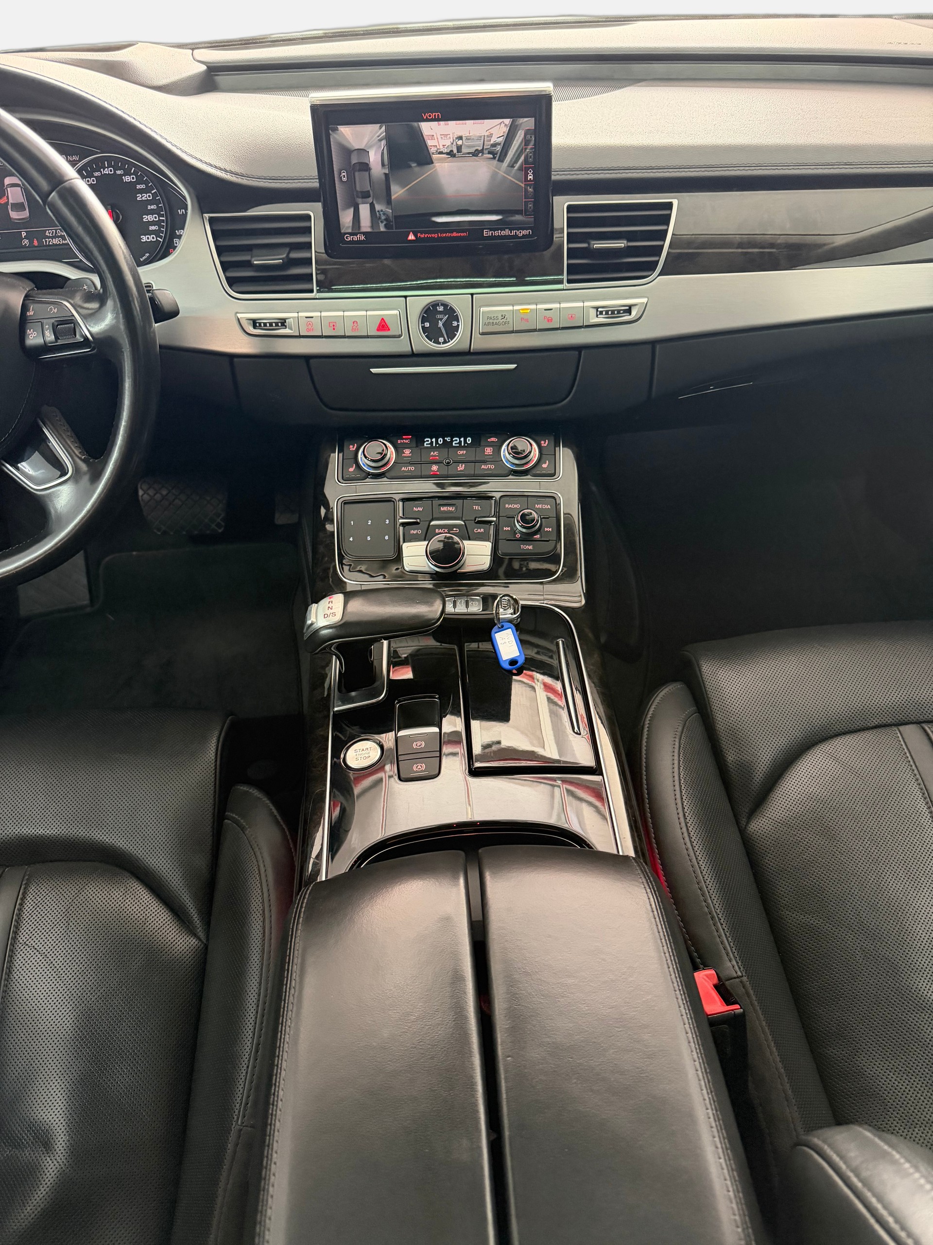 AUDI A8 L 4.2 TDI quattro tiptronic-image-9