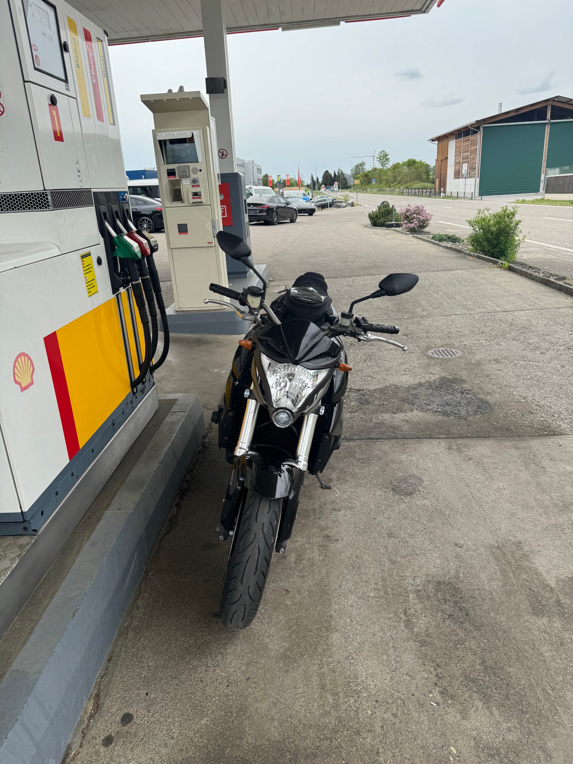HONDA CB 1000 R ABS-image-1