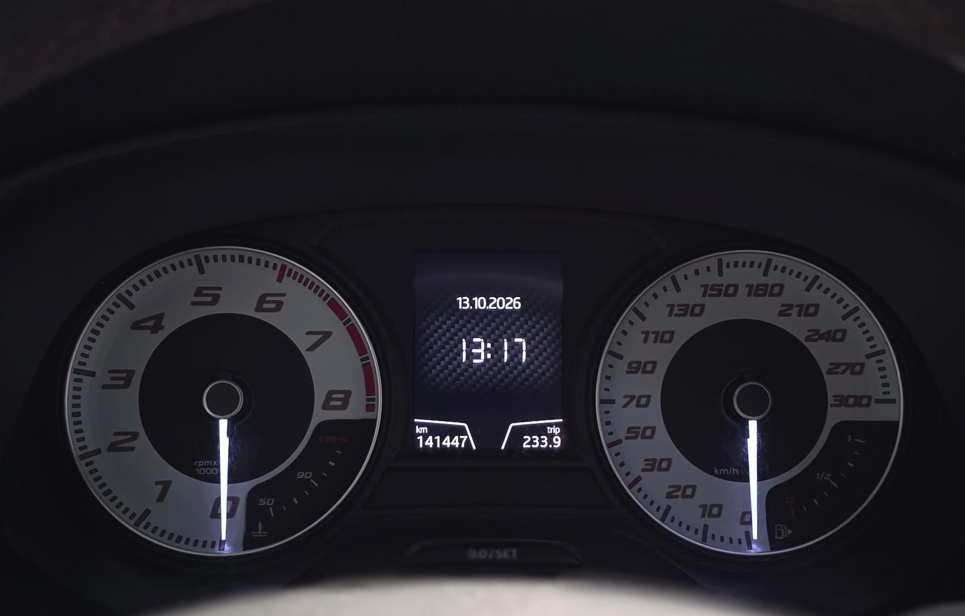 SEAT Leon 2.0 TSI Cupra R DSG Limited Edition 238 of 799-image-10