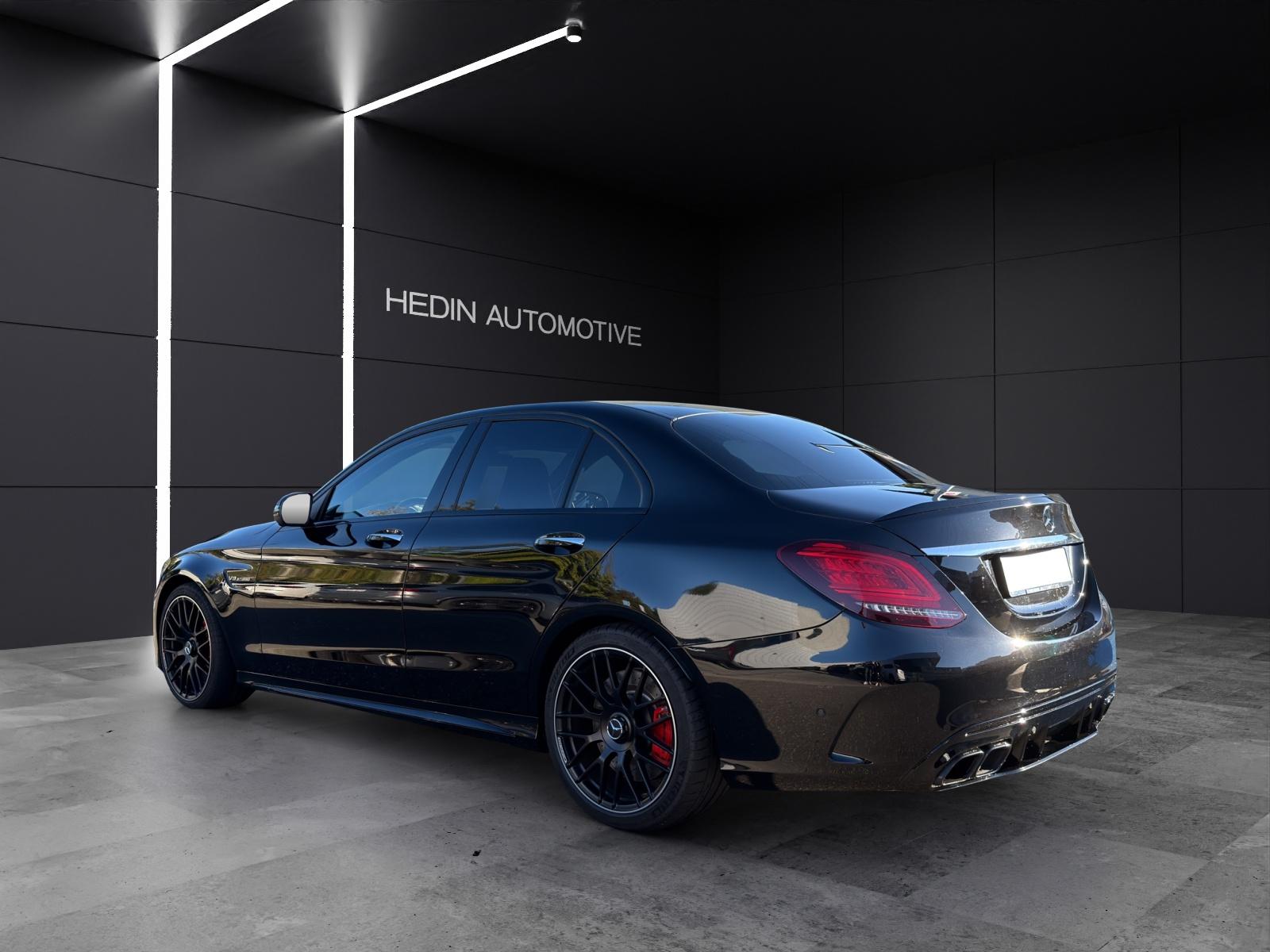 MERCEDES-BENZ C 63 S AMG-showroom-element-2