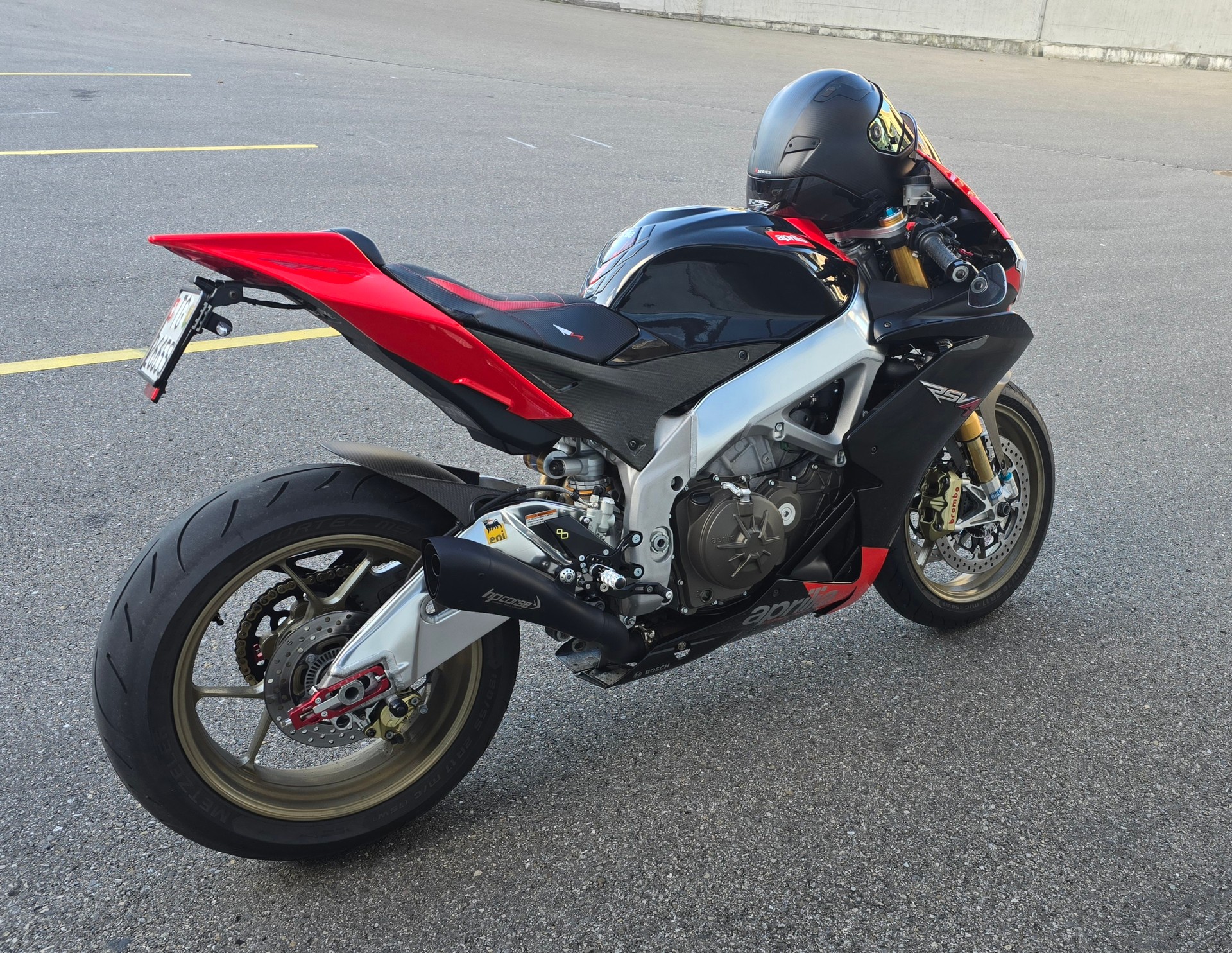 APRILIA RSV4 Factory APRC-image-1