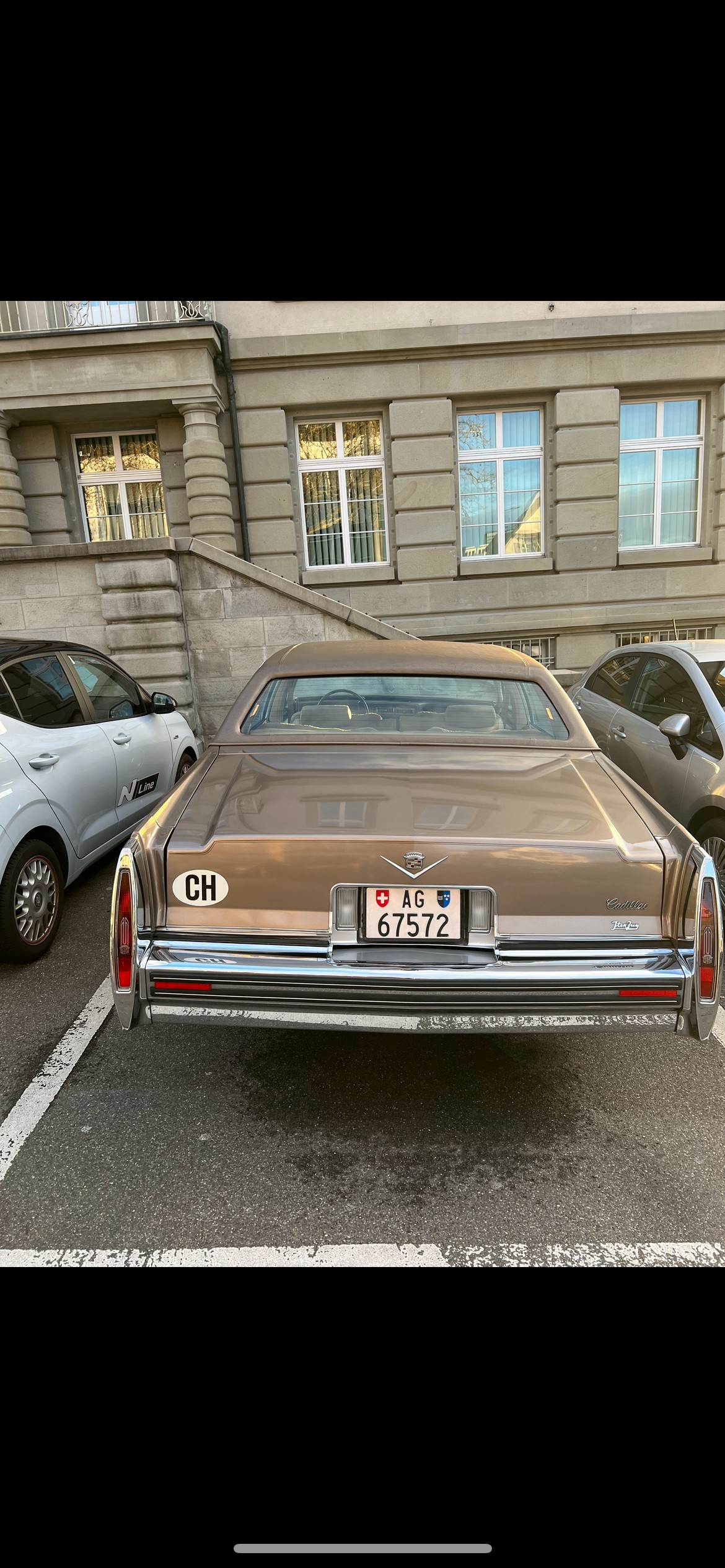 CADILLAC Limousine-image-7
