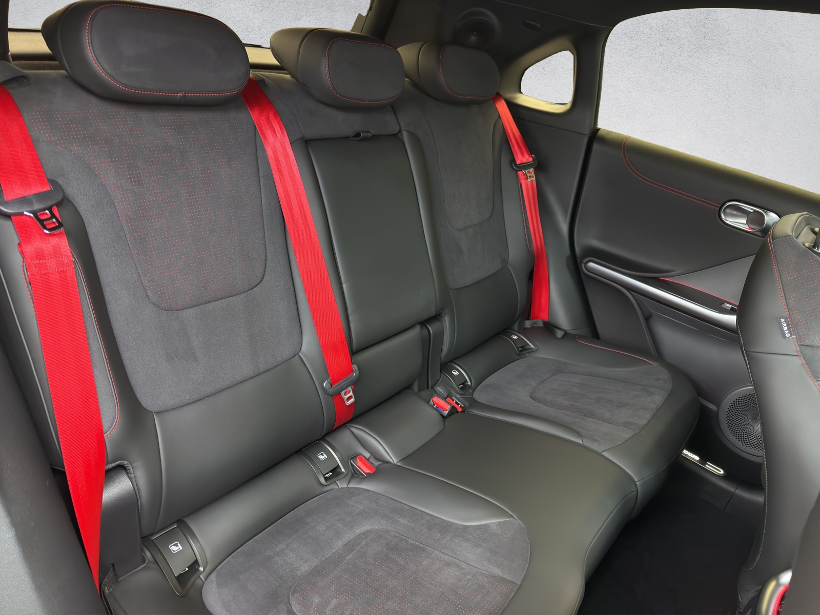 SMART #1 Brabus 4x4 66 kWh, 22kW-image-12