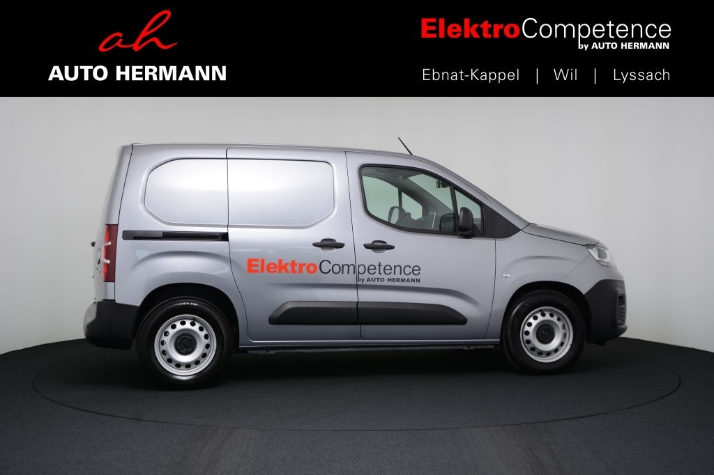 FIAT E-Doblo L1 50kWh 800kg Swiss+-image-7