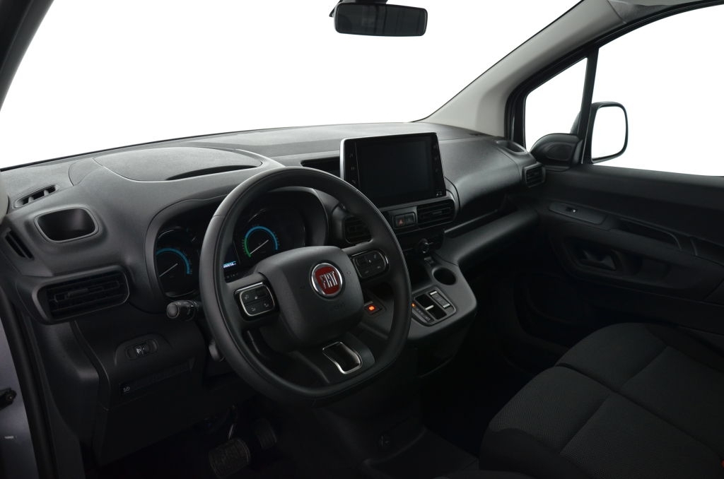 FIAT E-Doblo L1 50kWh 800kg Swiss+-image-10