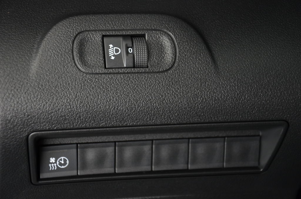 FIAT E-Doblo L1 50kWh 800kg Swiss+-image-20