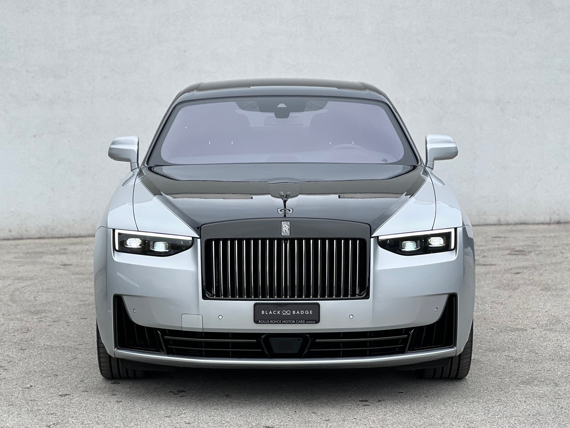 ROLLS-ROYCE Black Badge Ghost-image-4