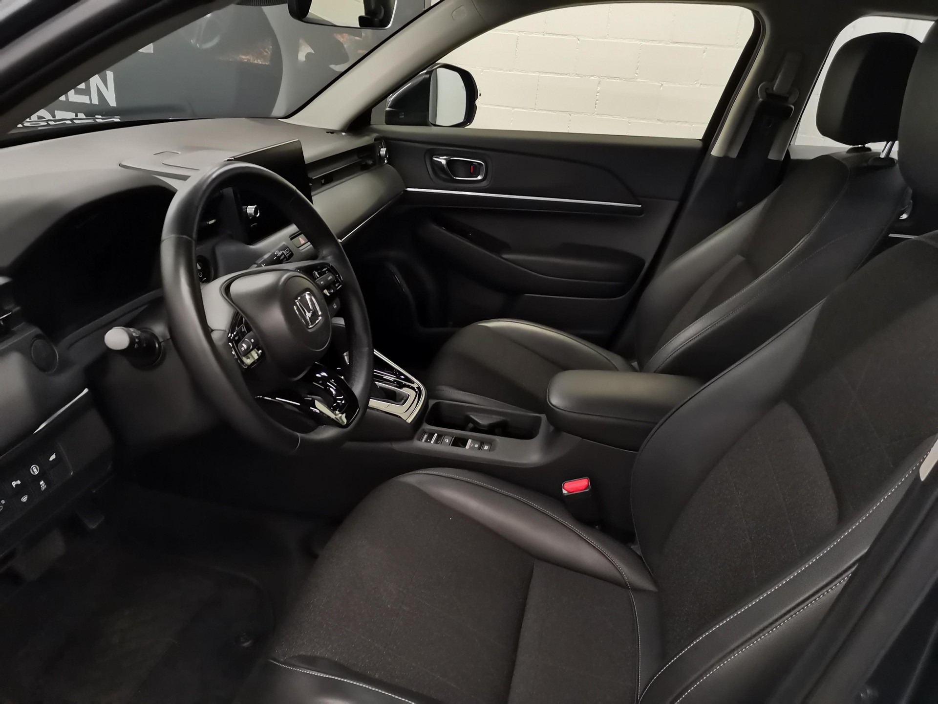 HONDA HR-V 1.5 i-MMD Advance-image-6