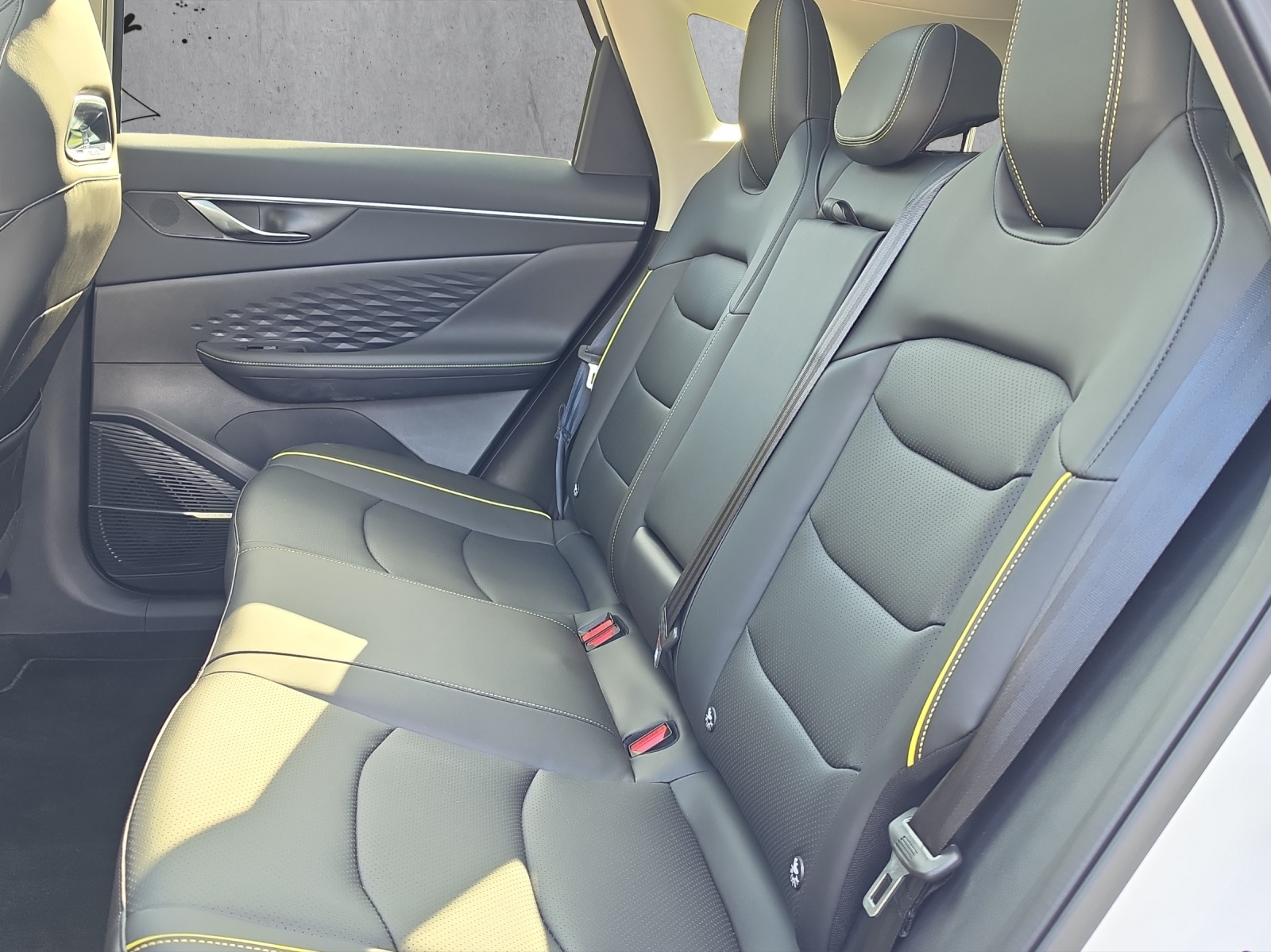 BAIC X55 1.5 Luxury-image-9