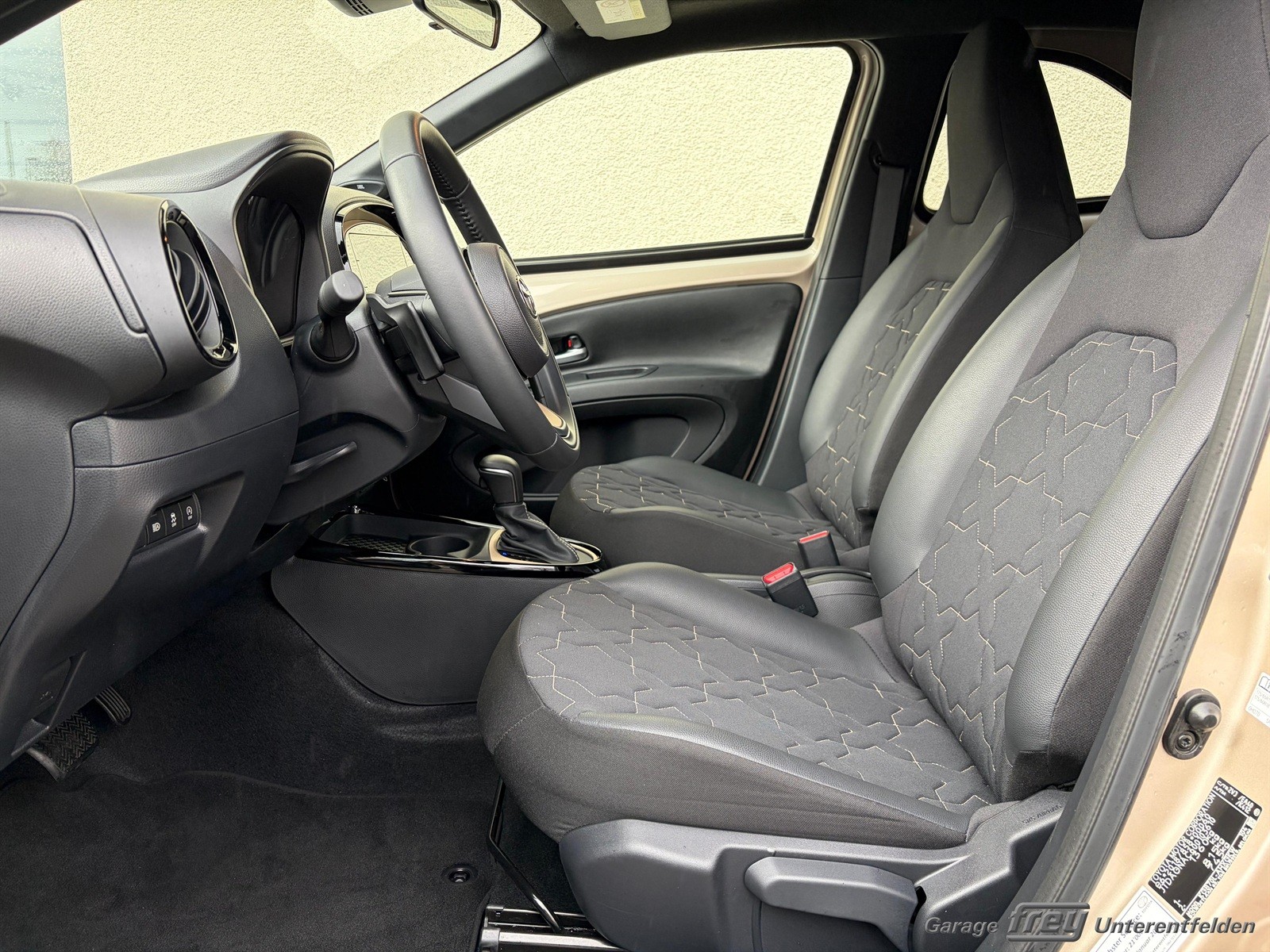 TOYOTA Aygo X 1.0 VVT-i Style CVT "Canvas"-image-5