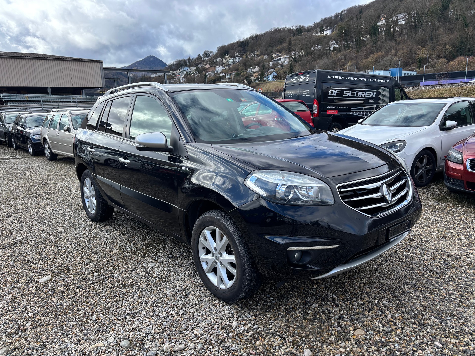 RENAULT Koleos 2.5 Bose 4x4 CVT-image-1