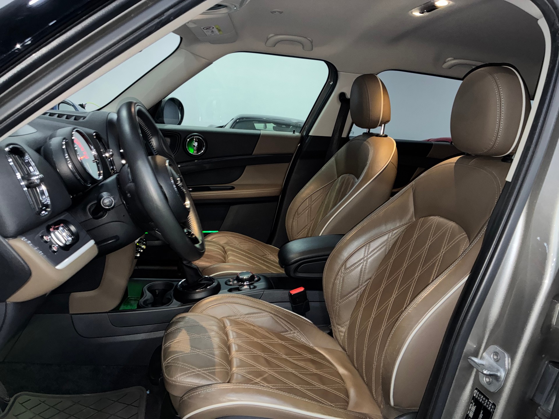 MINI Countryman Cooper S E ALL4 Steptronic-image-11