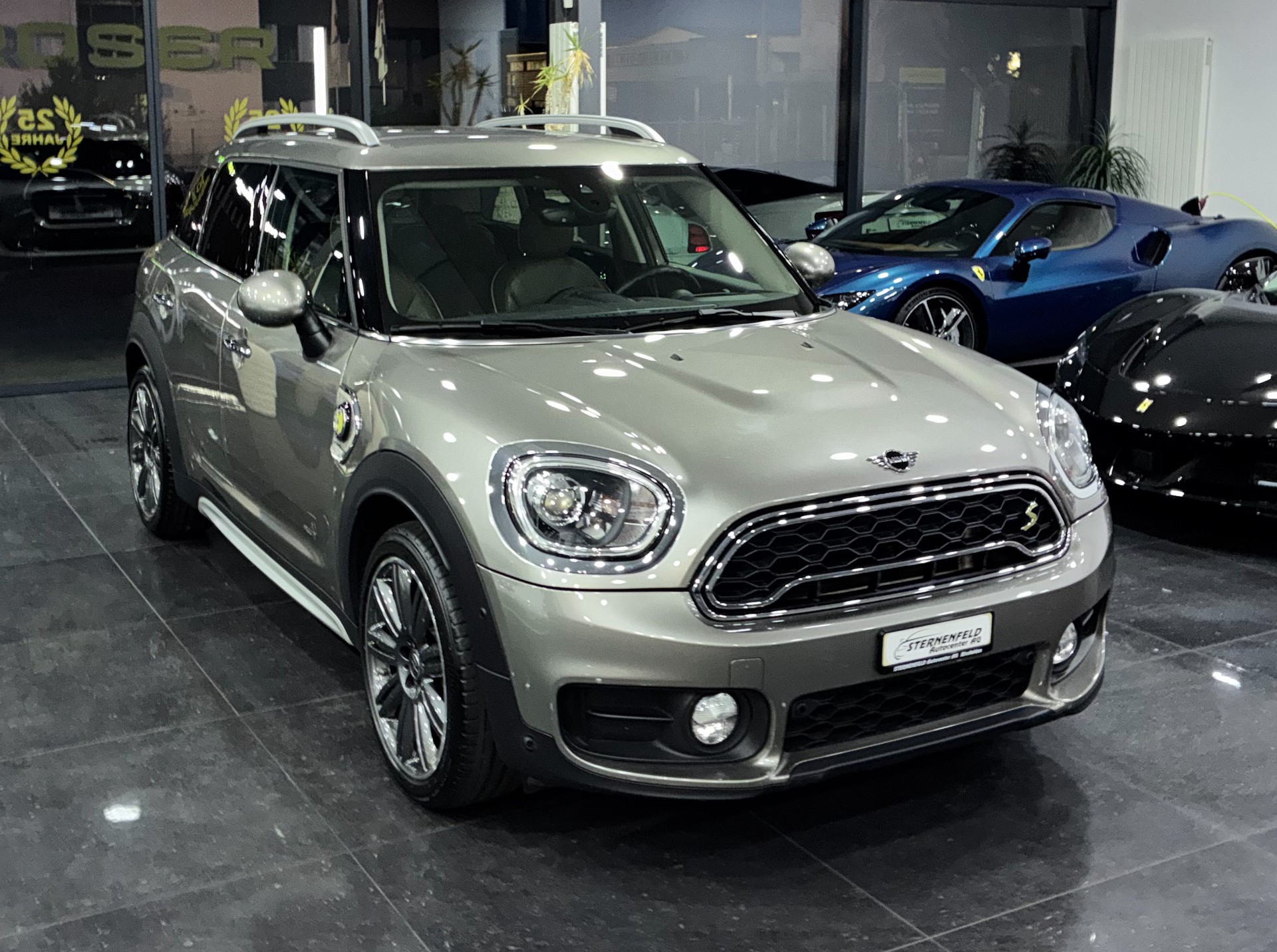 MINI Countryman Cooper S E ALL4 Steptronic-image-2