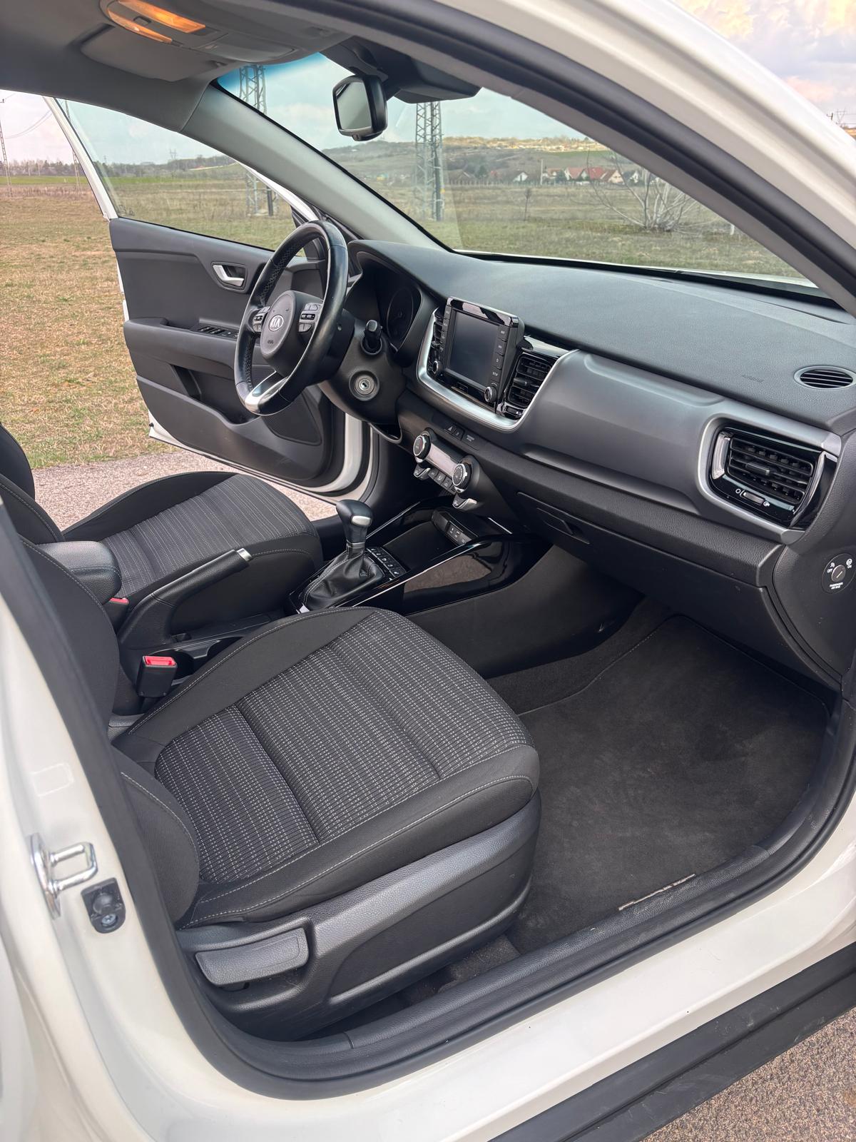 KIA Stonic 1.0 T-GDi-image-7