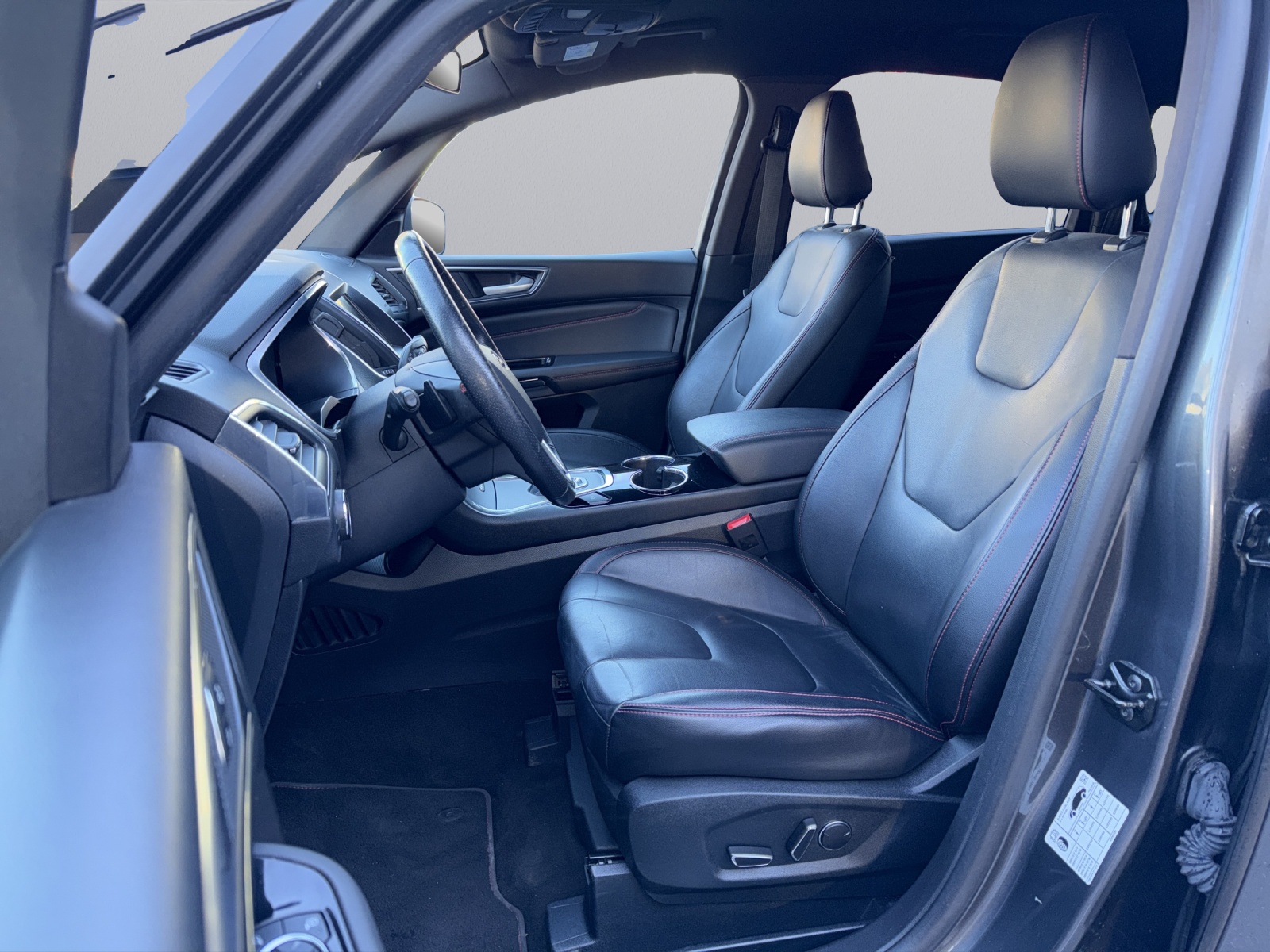 FORD S-Max 2.0 TDCi 190 ST-Line 4x4-image-8