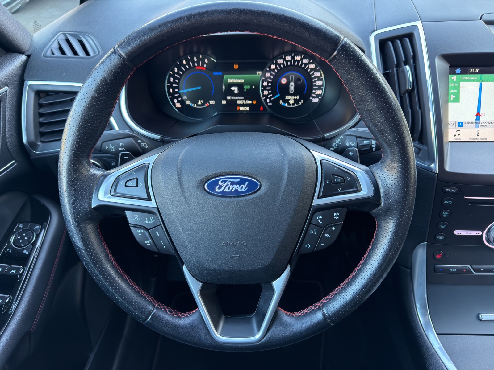 FORD S-Max 2.0 TDCi 190 ST-Line 4x4-image-9