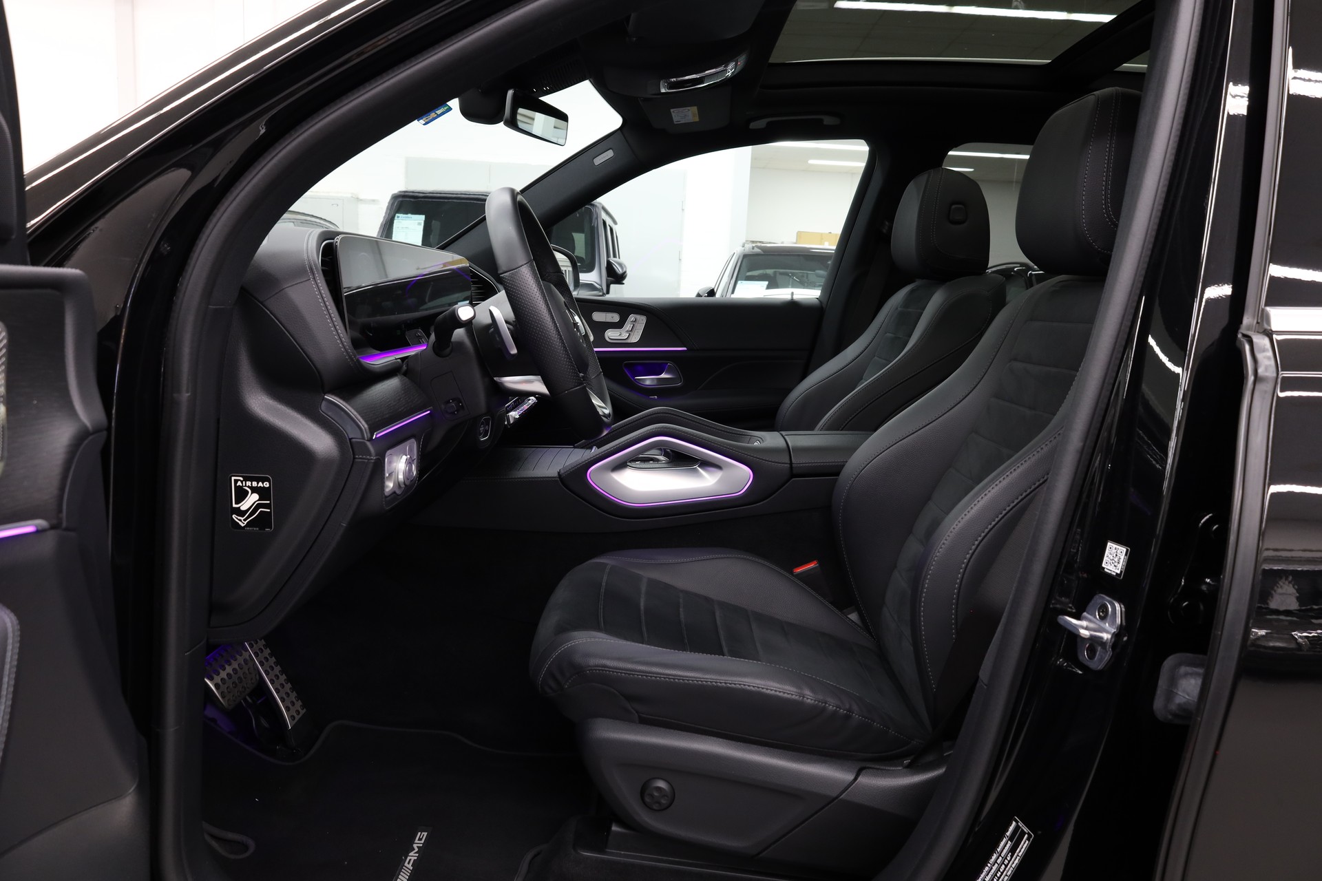MERCEDES-BENZ GLE 300 d AMG Line 4matic-image-13