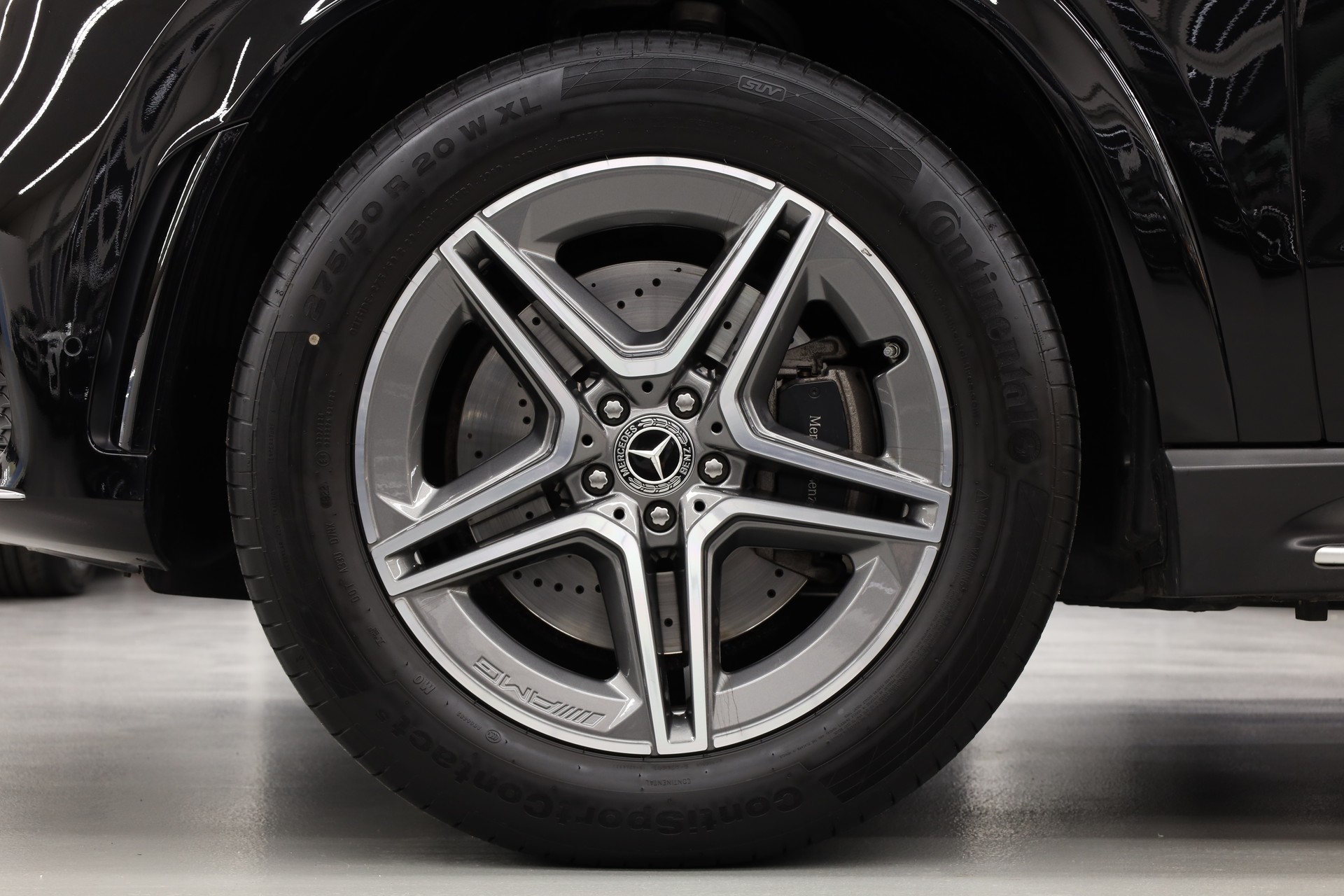 MERCEDES-BENZ GLE 300 d AMG Line 4matic-image-11