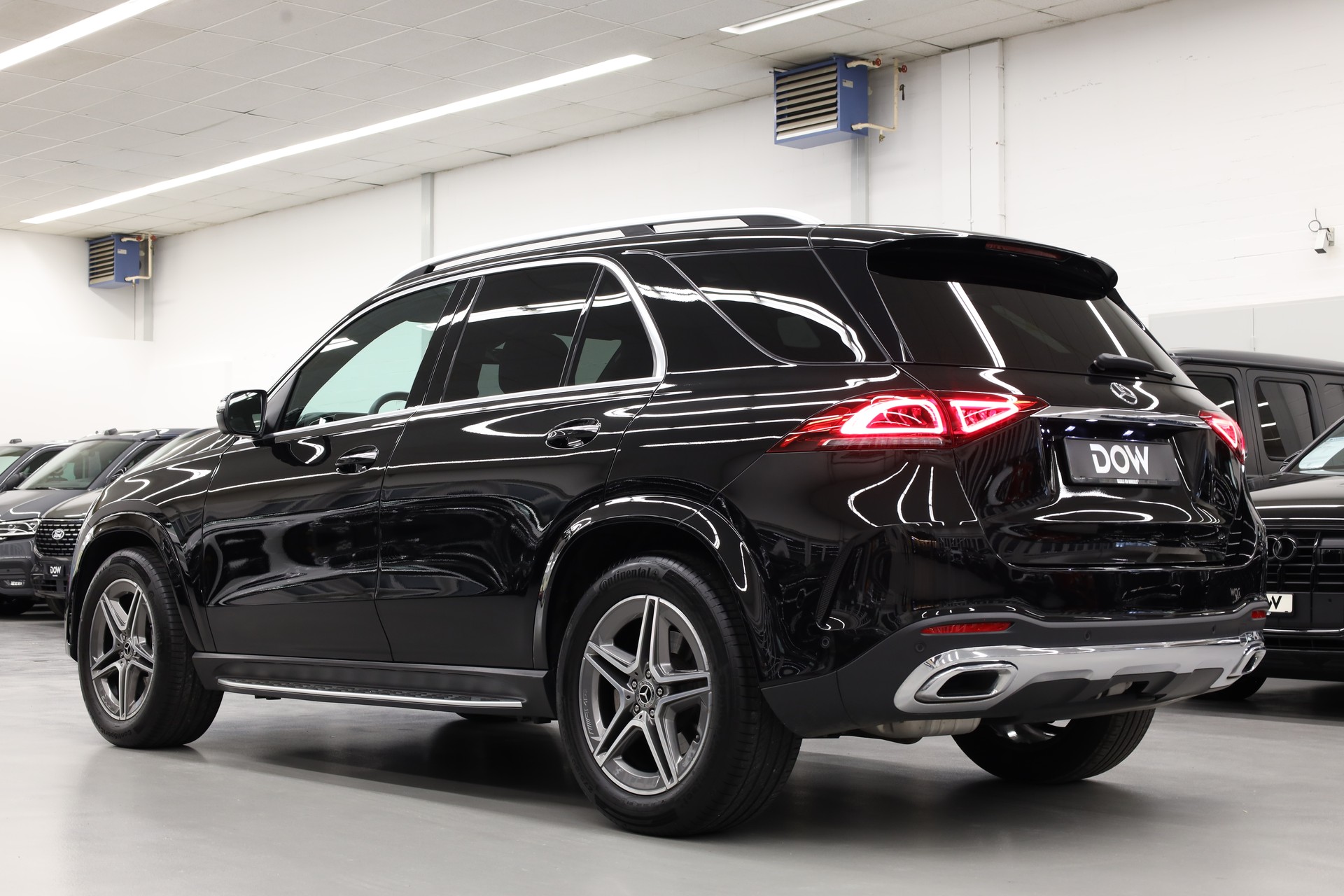 MERCEDES-BENZ GLE 300 d AMG Line 4matic-image-6