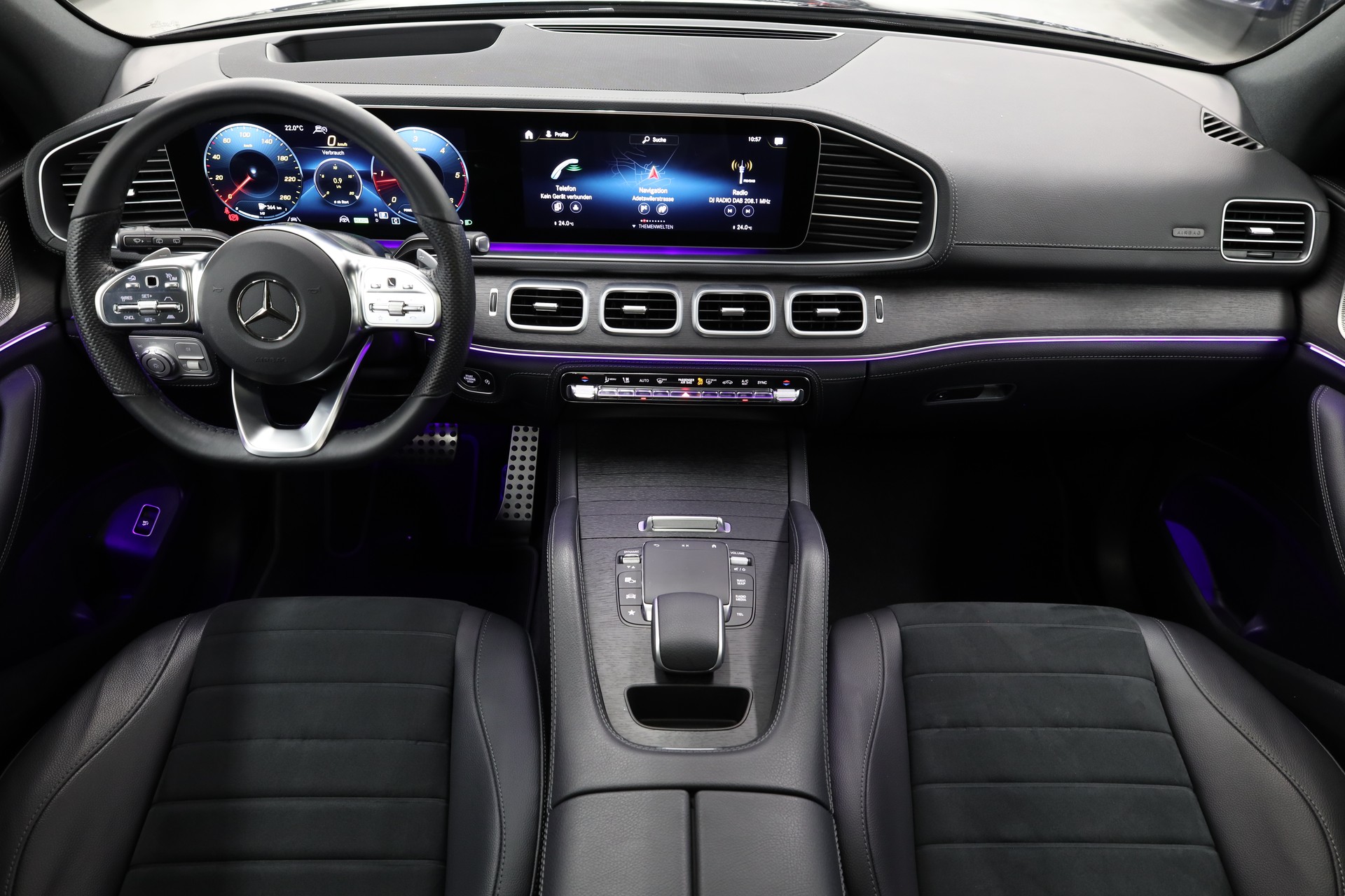 MERCEDES-BENZ GLE 300 d AMG Line 4matic-image-12