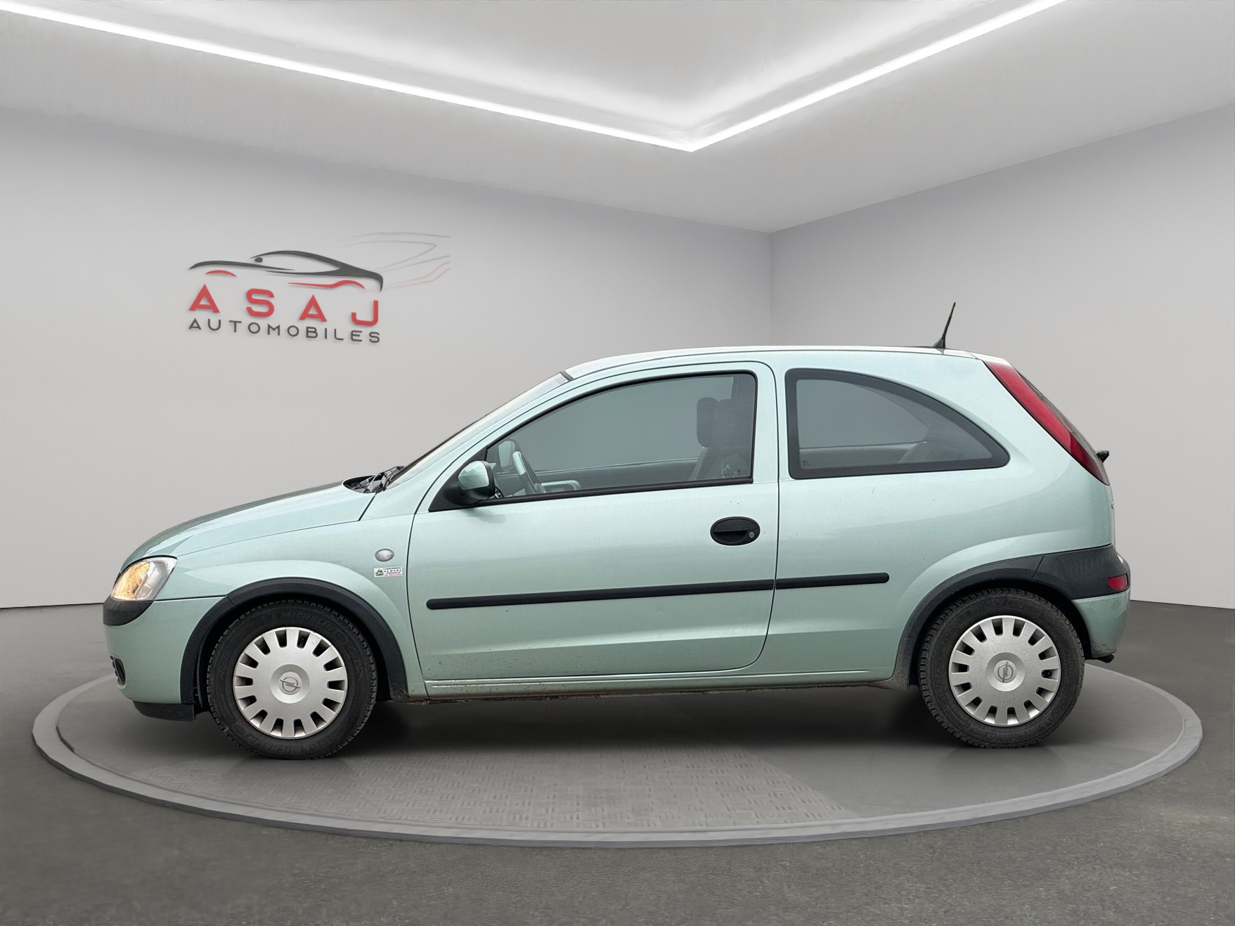 OPEL Corsa 1.2 16V Club-image-3