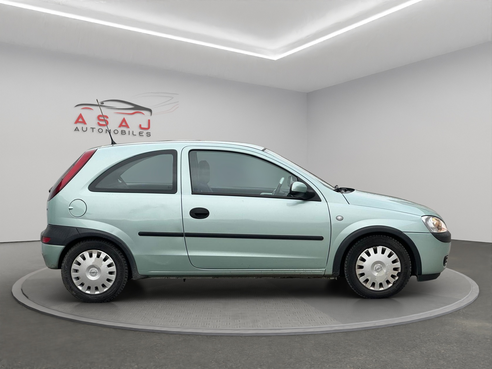OPEL Corsa 1.2 16V Club-image-7