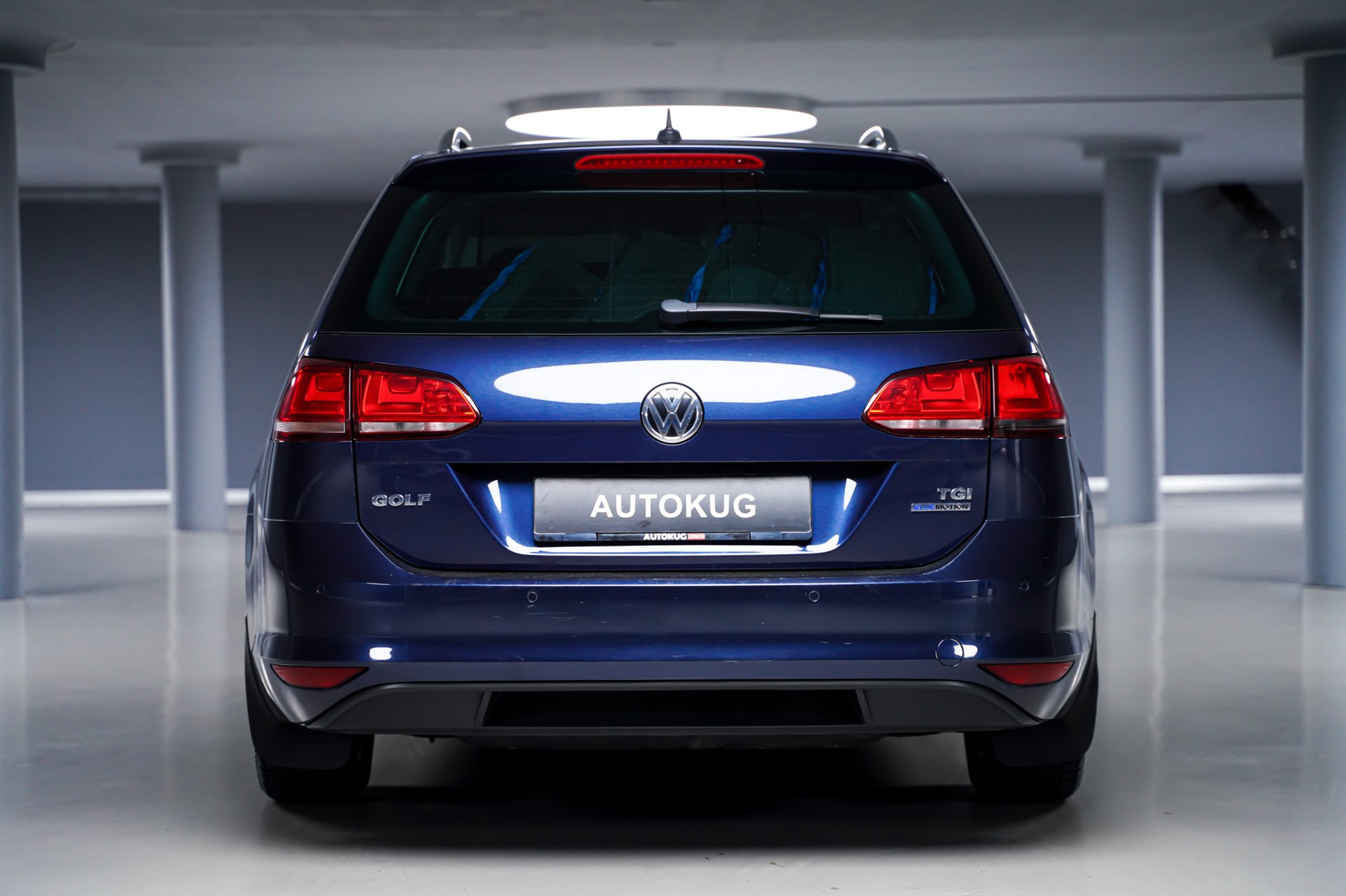 VW Golf Variant 1.4 TGI BlueMotion Highline DSG-image-4