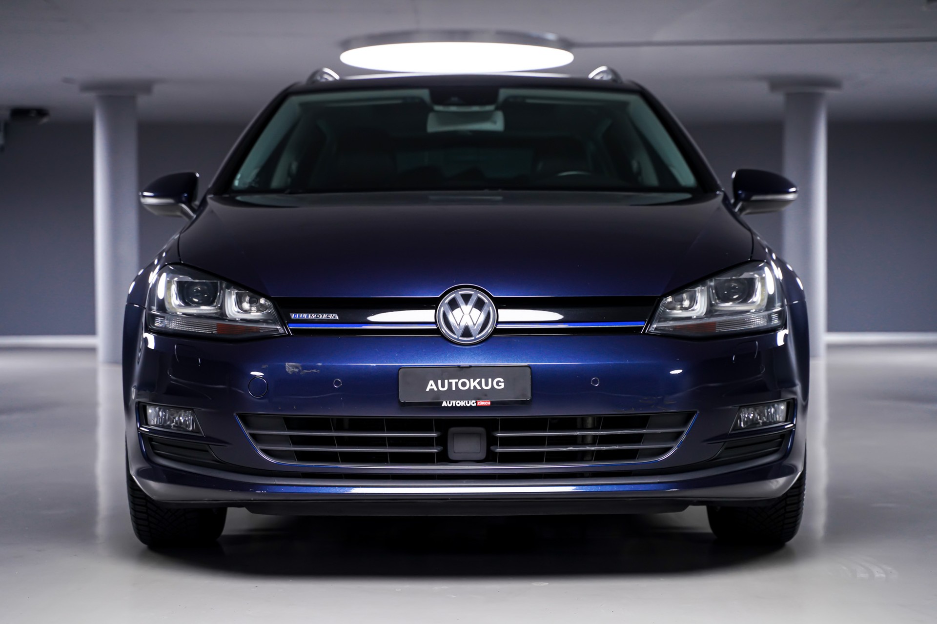 VW Golf Variant 1.4 TGI BlueMotion Highline DSG-showroom-element-1