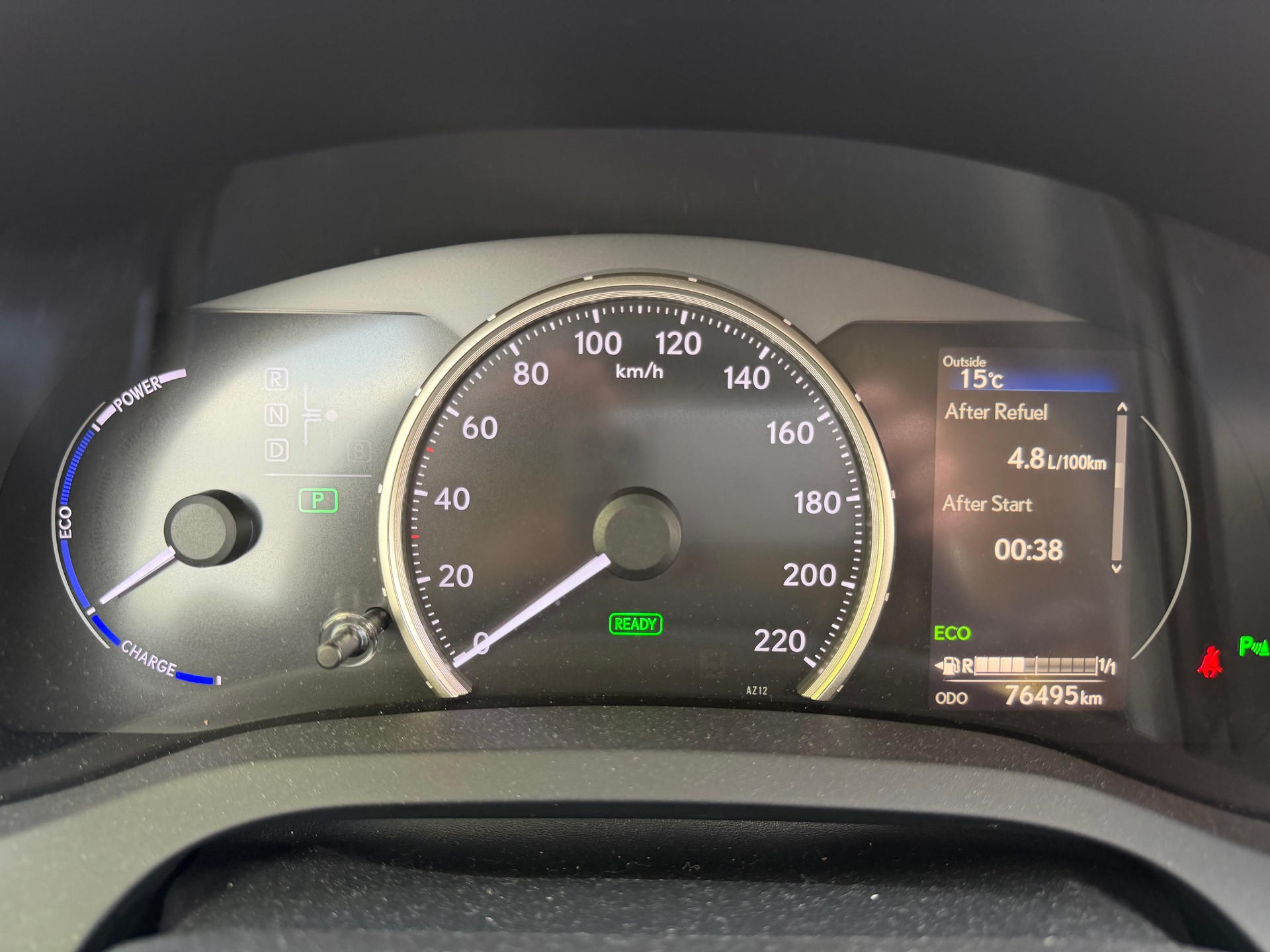 LEXUS CT 200h 1.8 excellence CVT-image-3