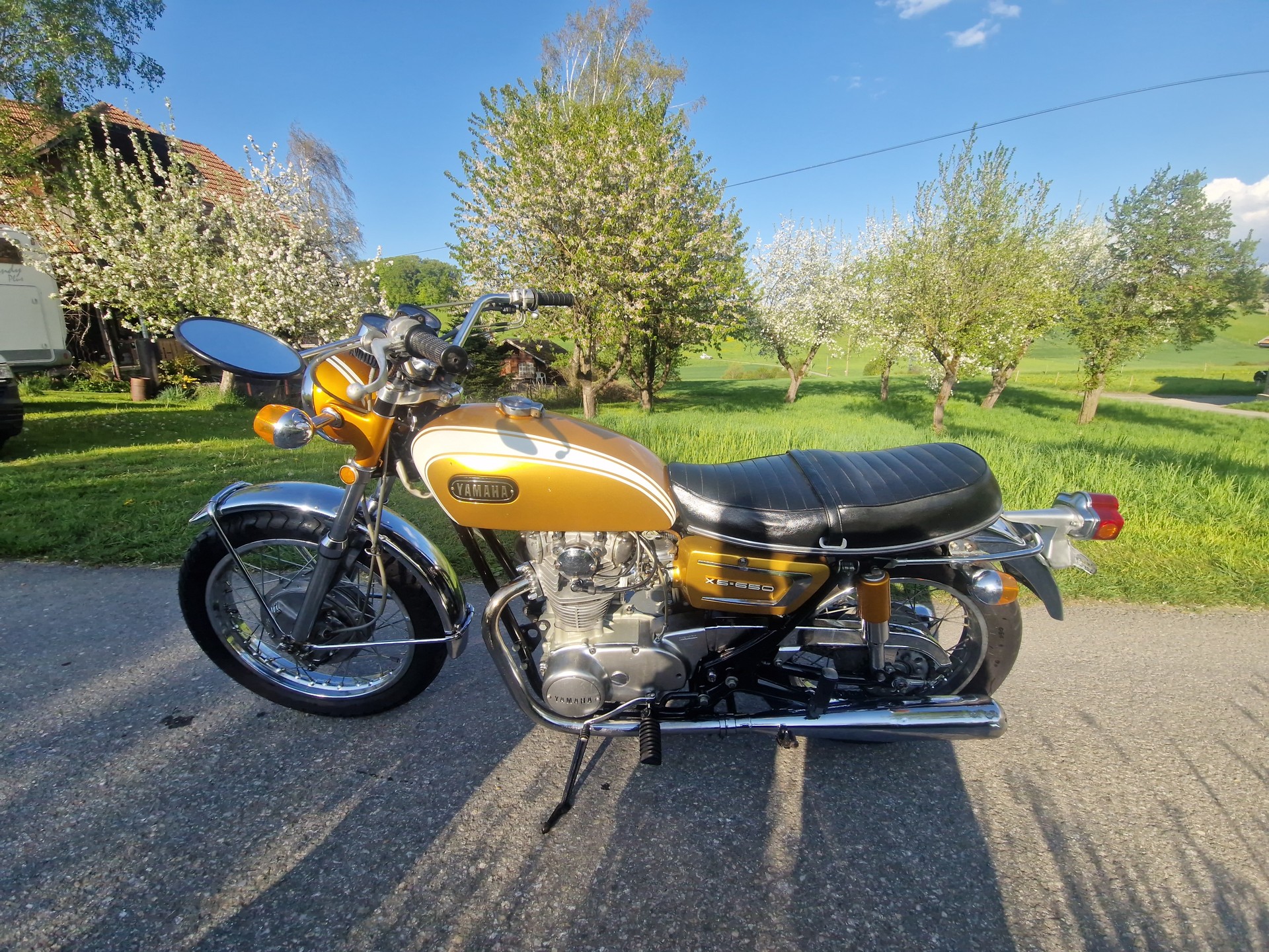 YAMAHA 1B-image-1