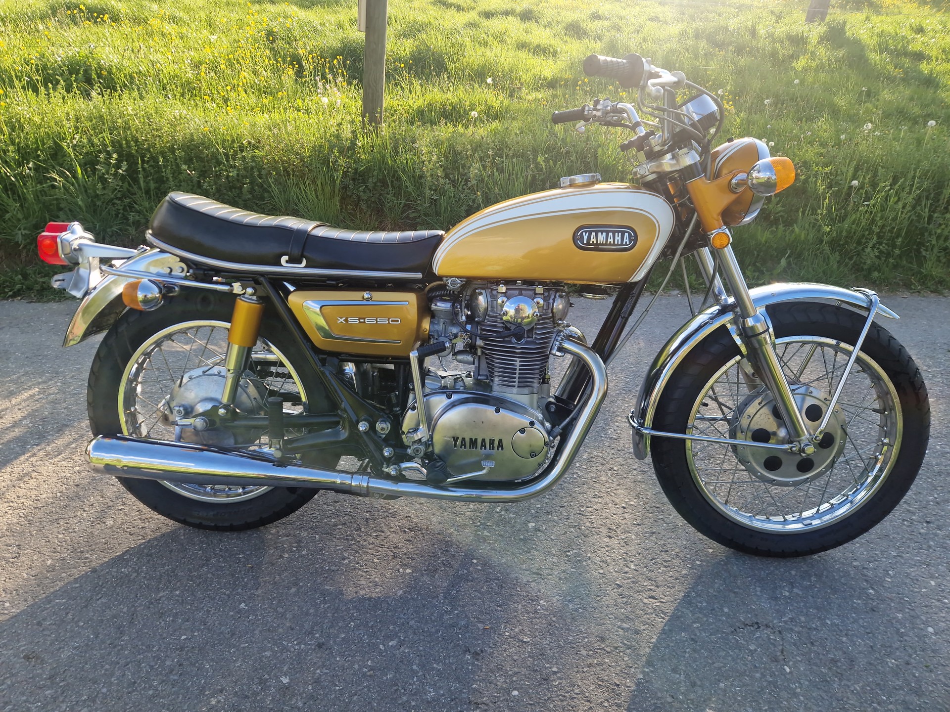 YAMAHA 1B