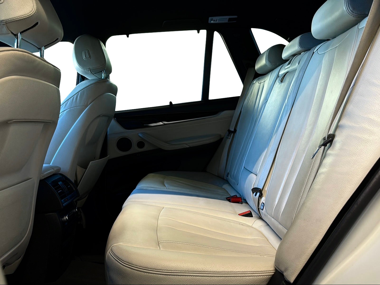 BMW X5 xDrive 30d Steptronic-image-13