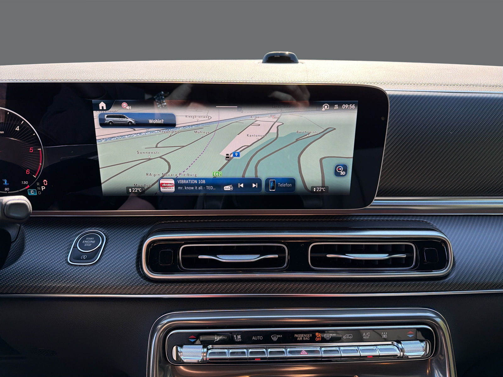 MERCEDES-BENZ V 300 d lang 4Matic Swiss Edition 9G-Tronic-image-15